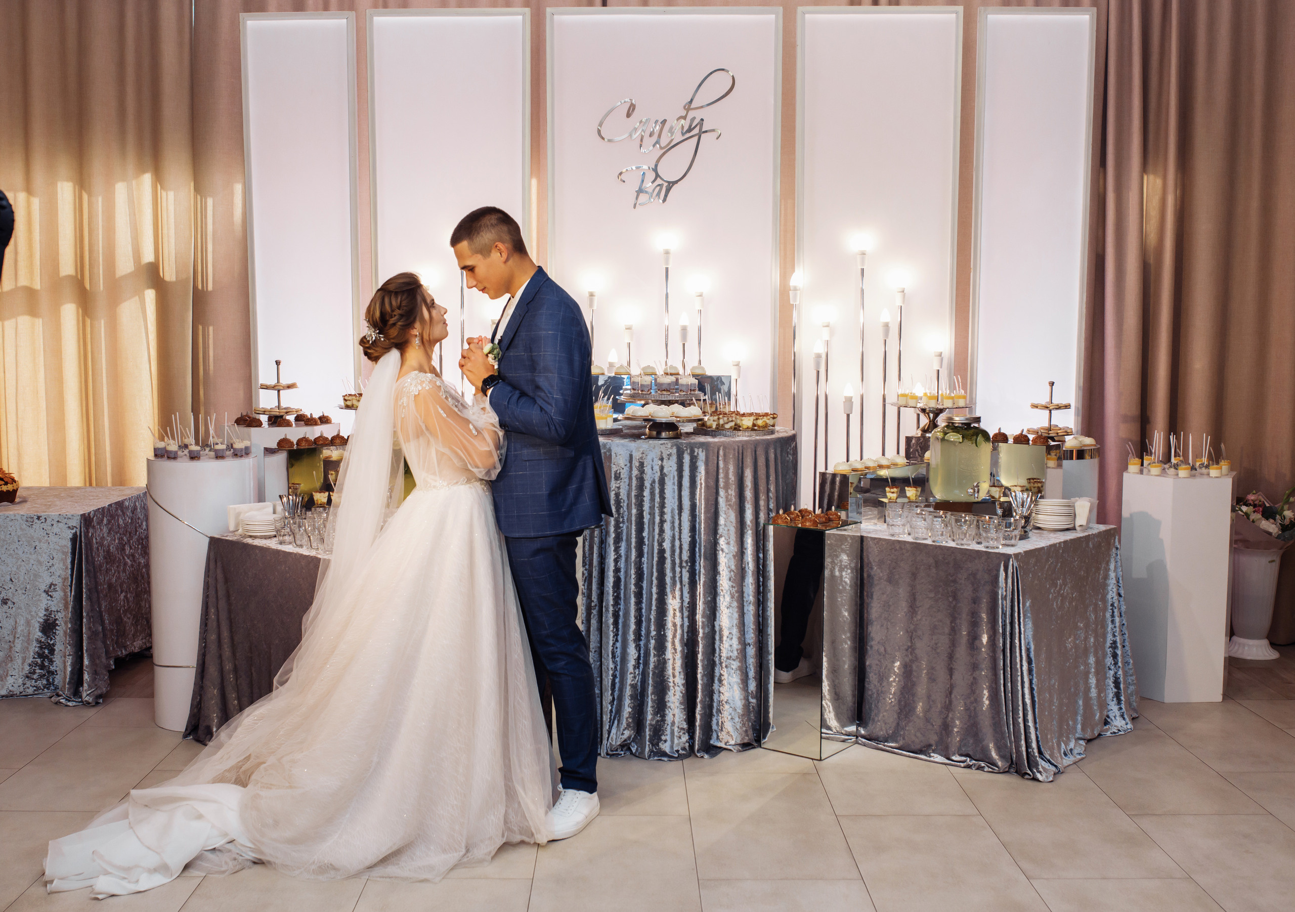 Андрій & Дарʼя. Фотограф Дмитро Чернявський