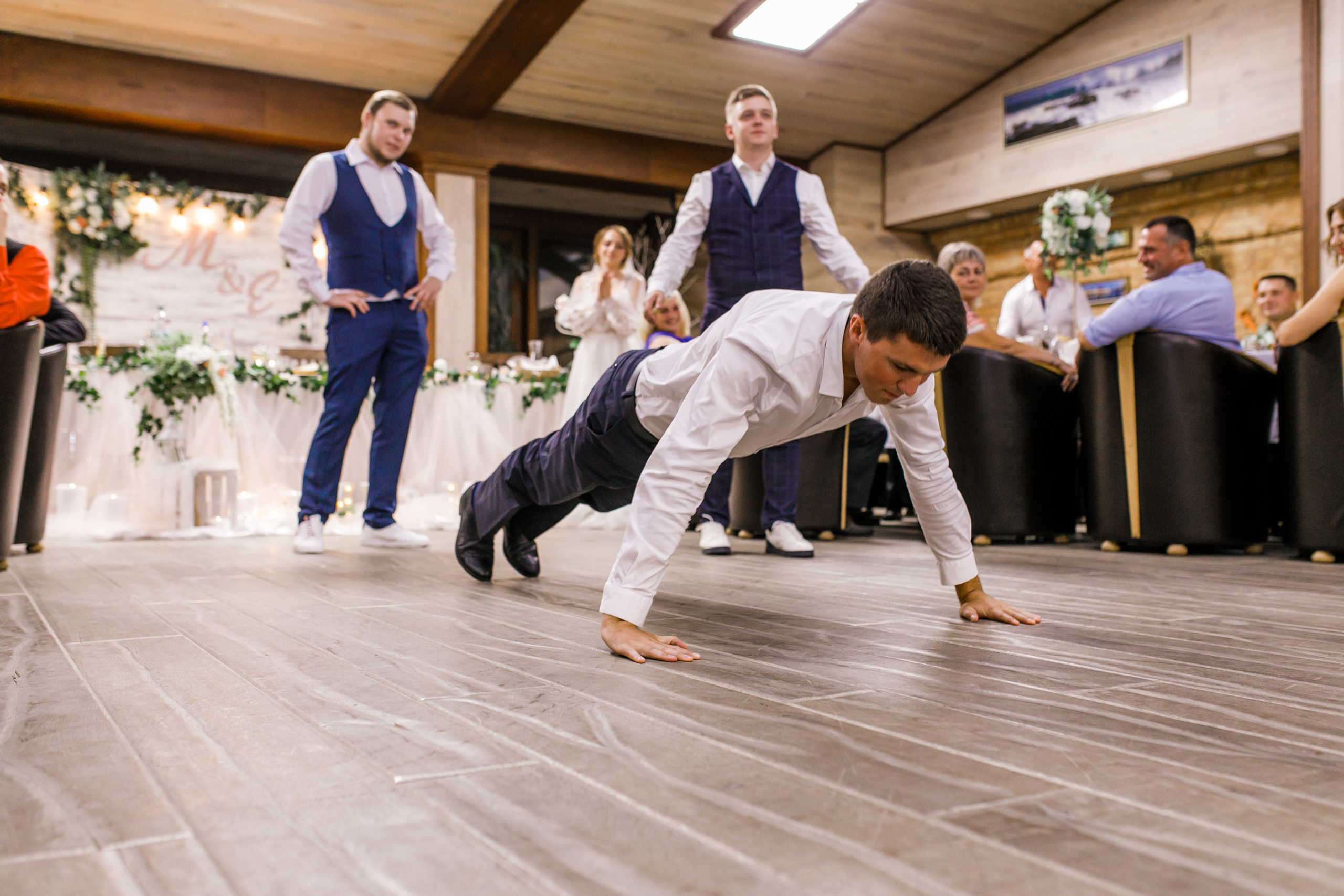 Фотосъемка свадьбы в Кропивницком. Фотограф Дмитро Чернявський