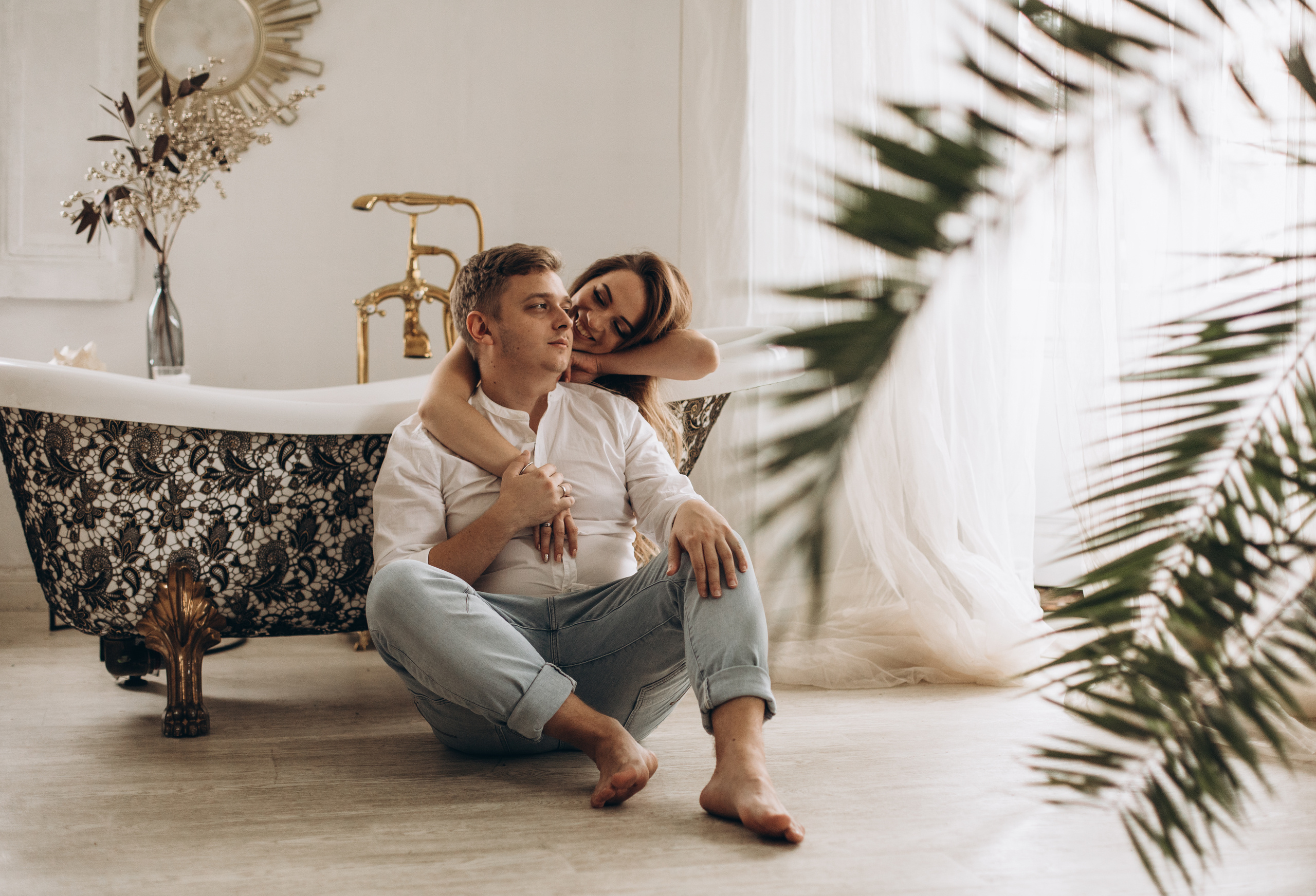 Красивая съемка в студии и на море. Фотограф Дмитро Чернявський