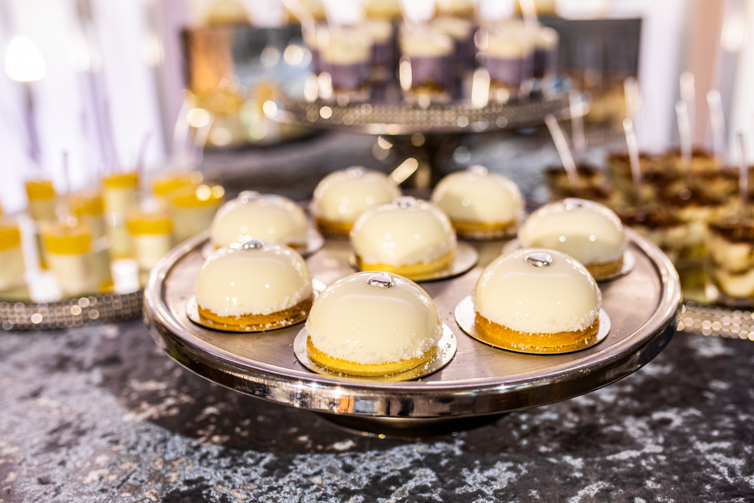 Андрій & Дарʼя. Фотограф Дмитро Чернявський