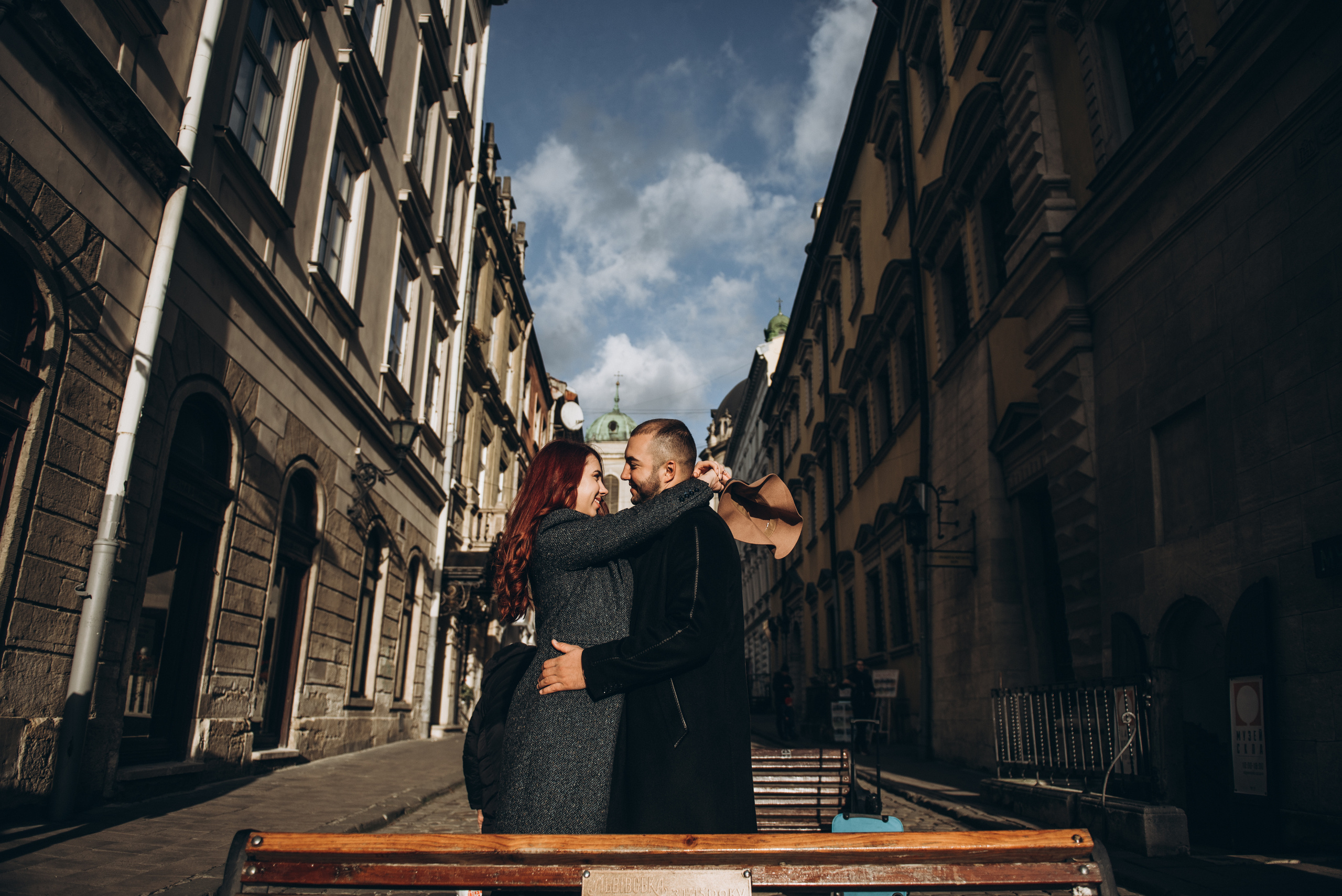 Лавстори красивой пары во Львове. Фотограф Дмитро Чернявський