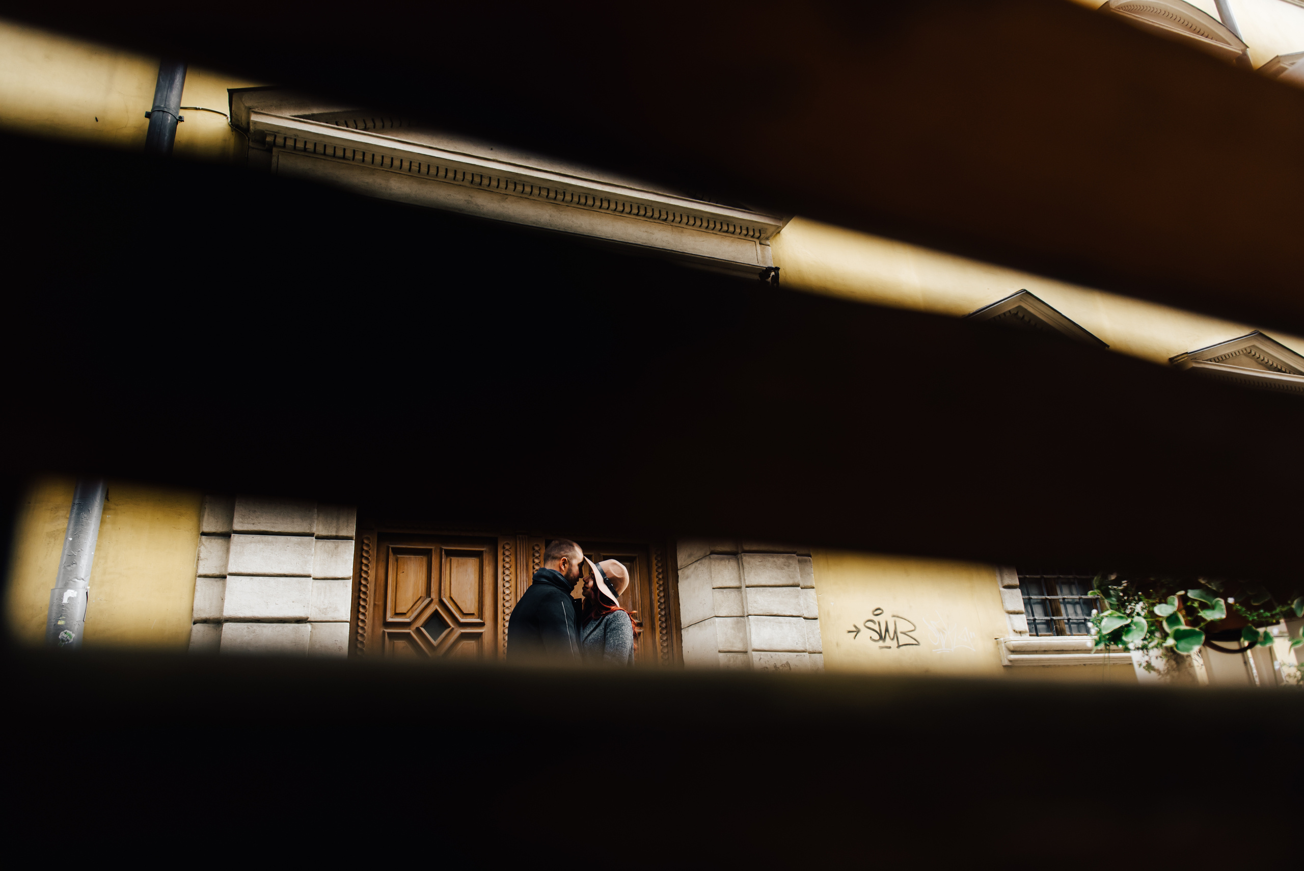 Лавстори красивой пары во Львове. Фотограф Дмитро Чернявський