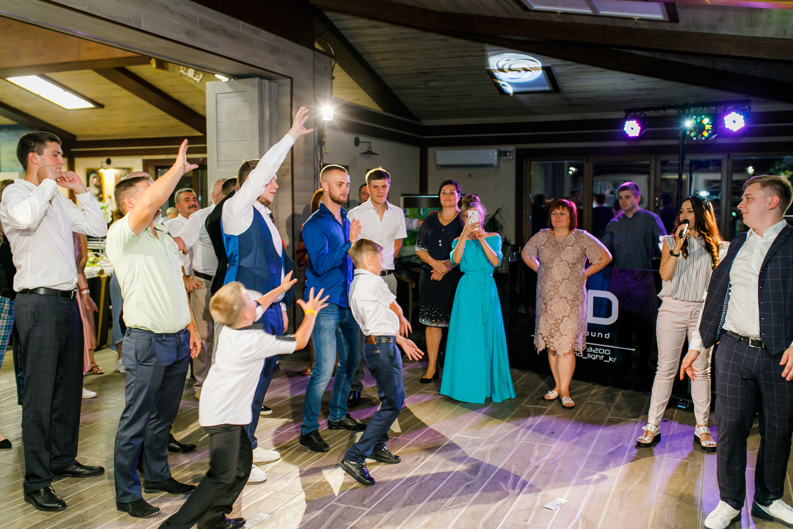 Фотосъемка свадьбы в Кропивницком. Фотограф Дмитро Чернявський