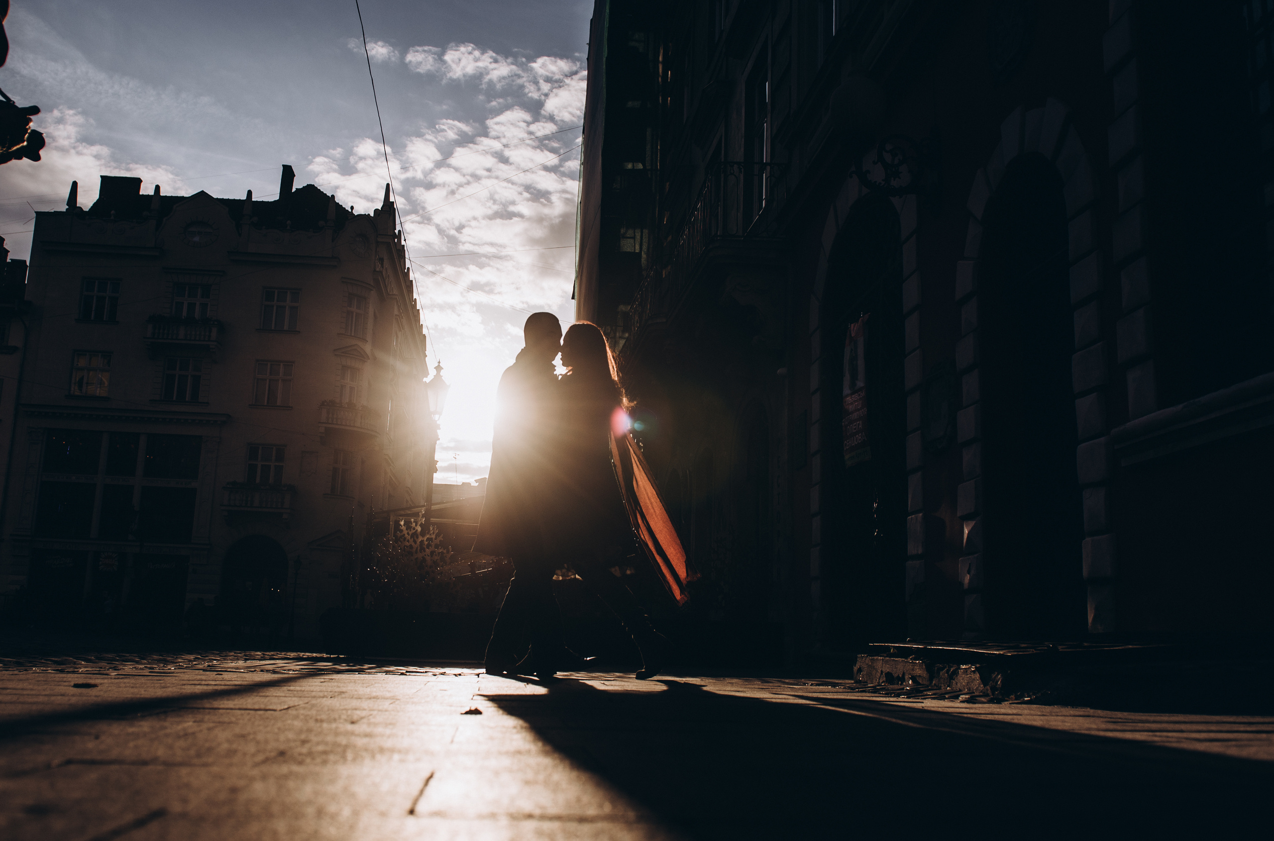 Лавстори красивой пары во Львове. Фотограф Дмитро Чернявський