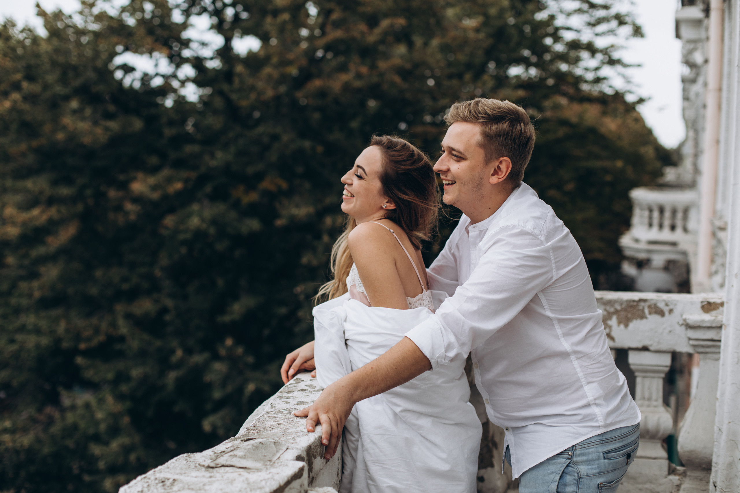 Красивая съемка в студии и на море. Фотограф Дмитро Чернявський