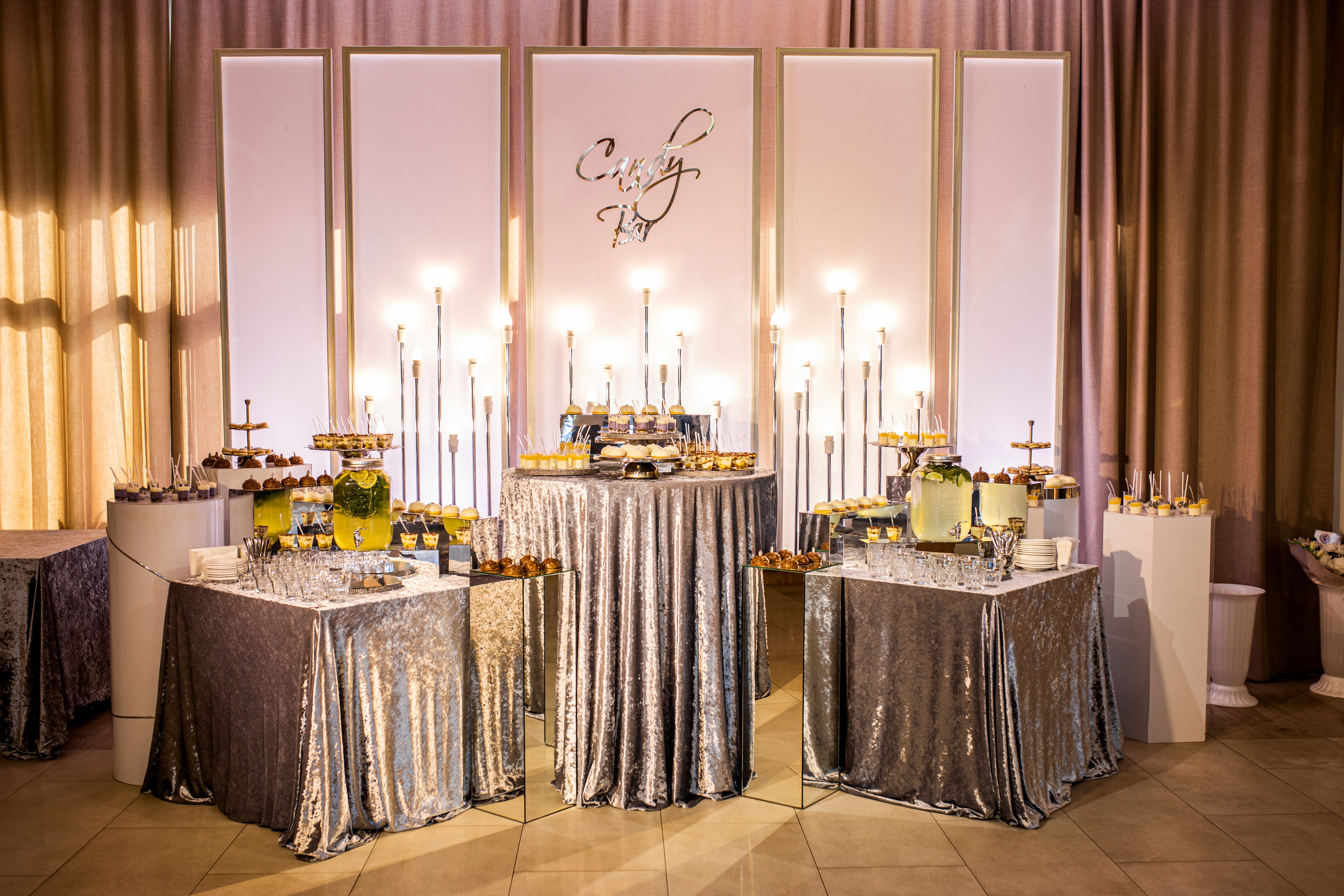 Андрій & Дарʼя. Фотограф Дмитро Чернявський