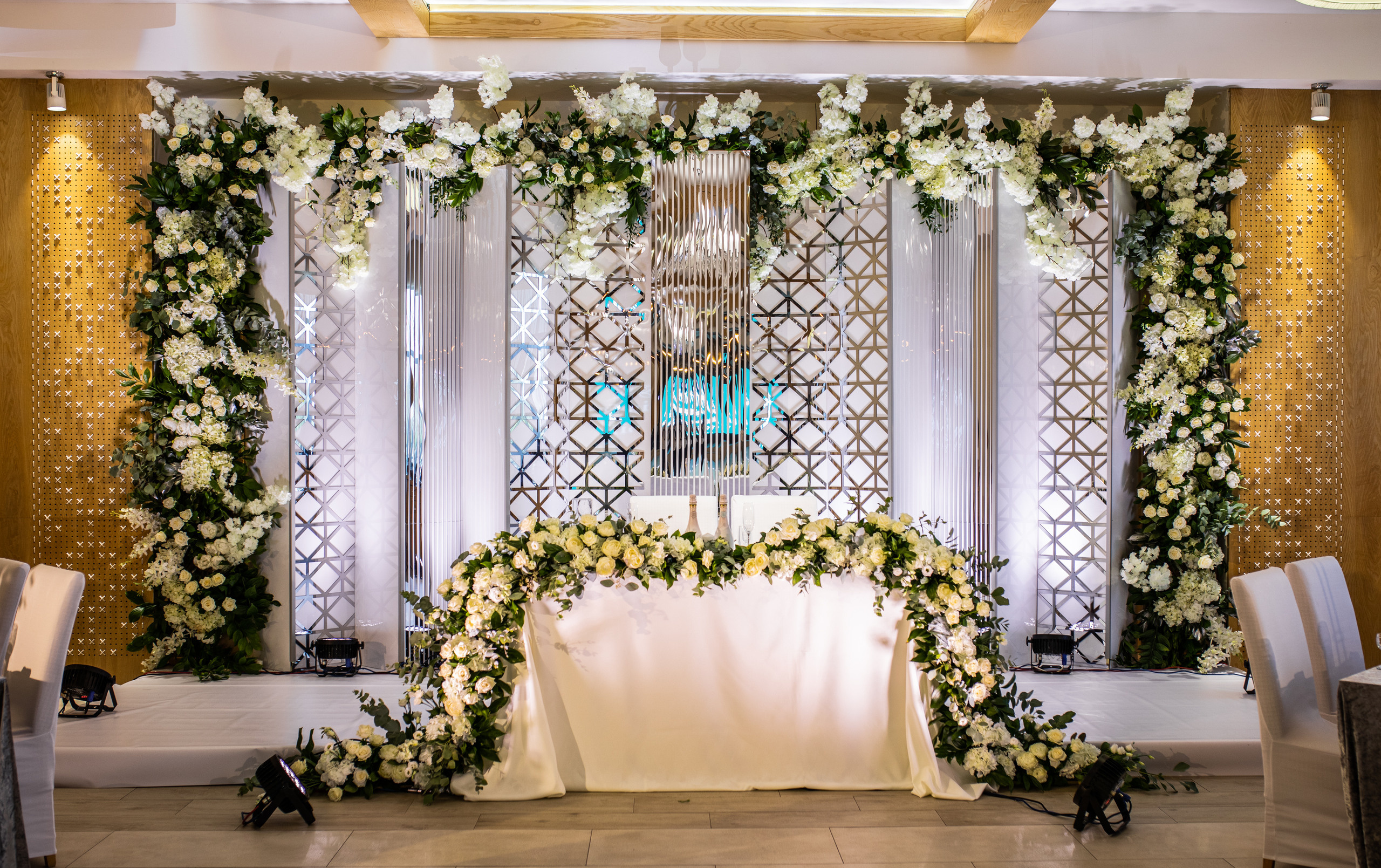 Андрій & Дарʼя. Фотограф Дмитро Чернявський