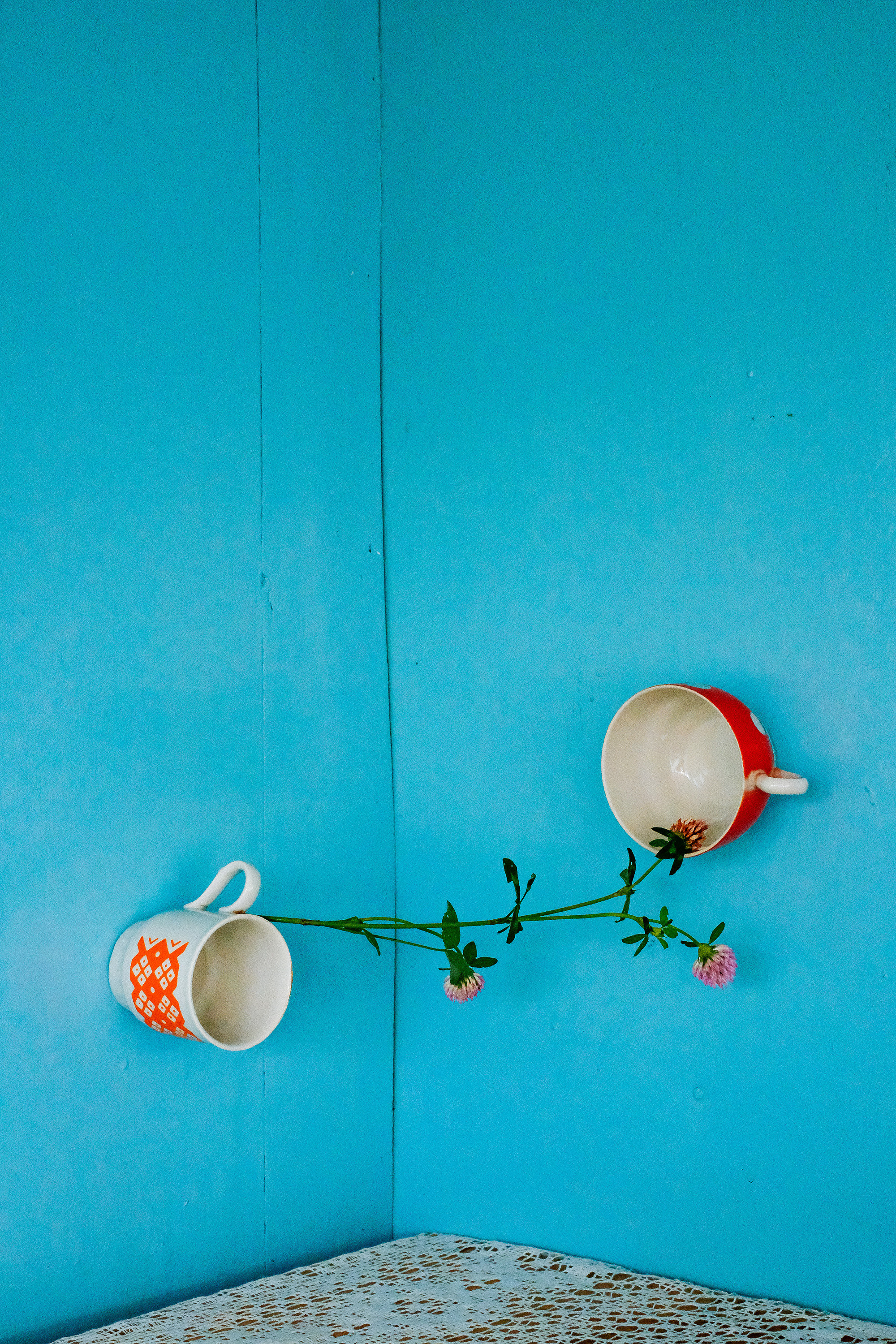 "Tea on the veranda". In the Russian country side (at the dacha) in the summer it is customary to drink tea on the veranda (terrace). On the table there were usually flowers collected in the field.