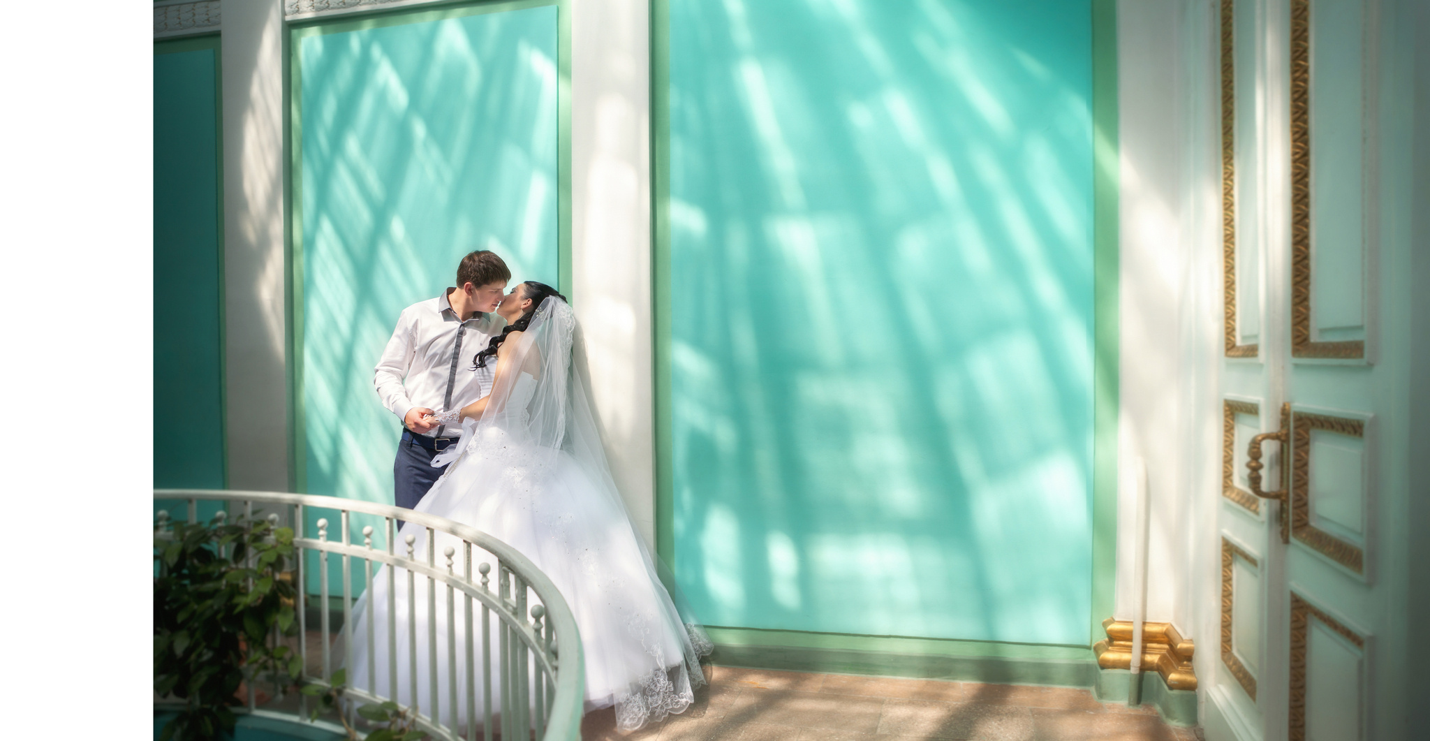 Weddings and love-stories. Business events, portraits and architecture photographer in Ukraine and Europe