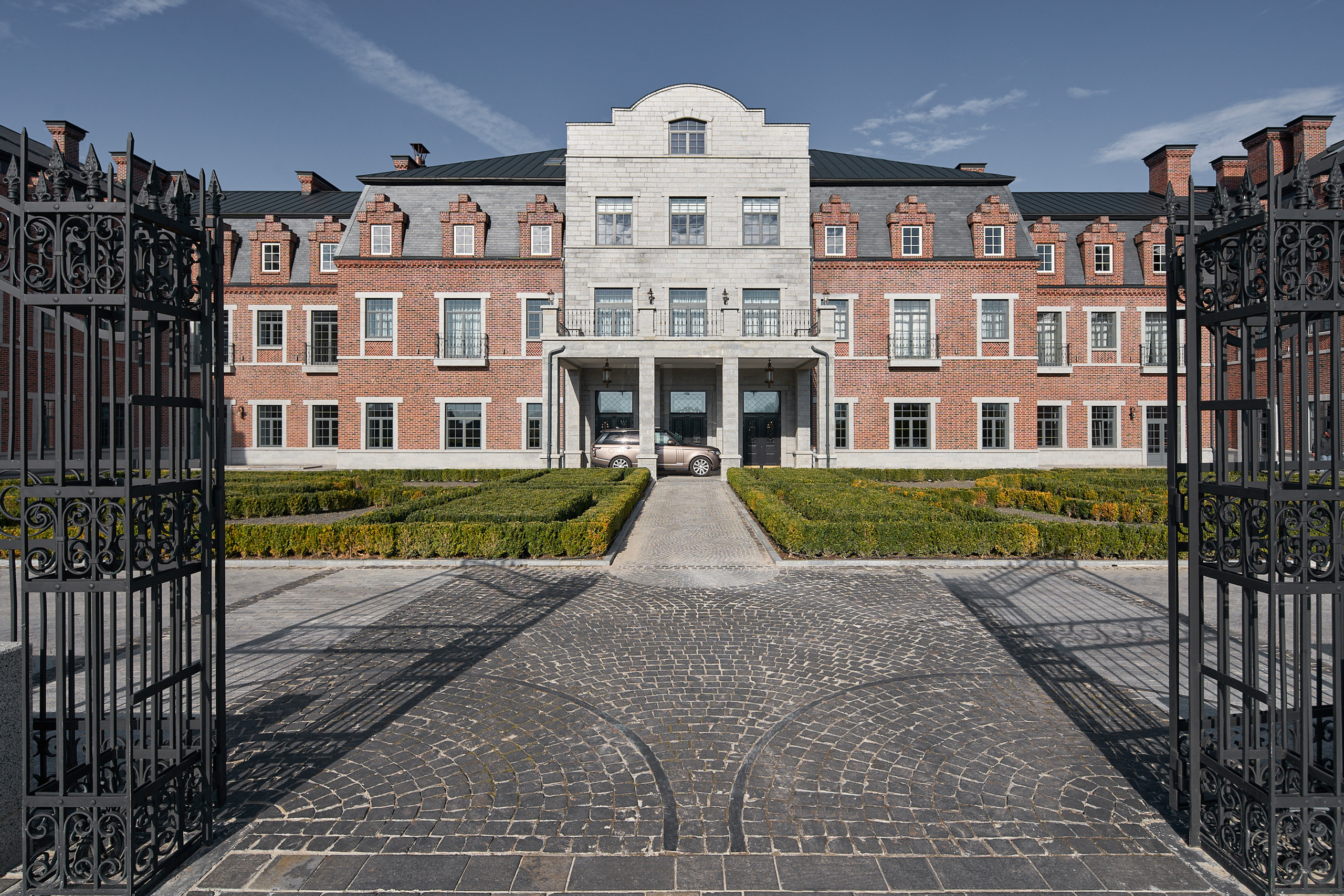 Інтер'єри та архітектура. Зйомка бізнес івентів, портретів та інтер’єрів/архітектури в Україні та Європі