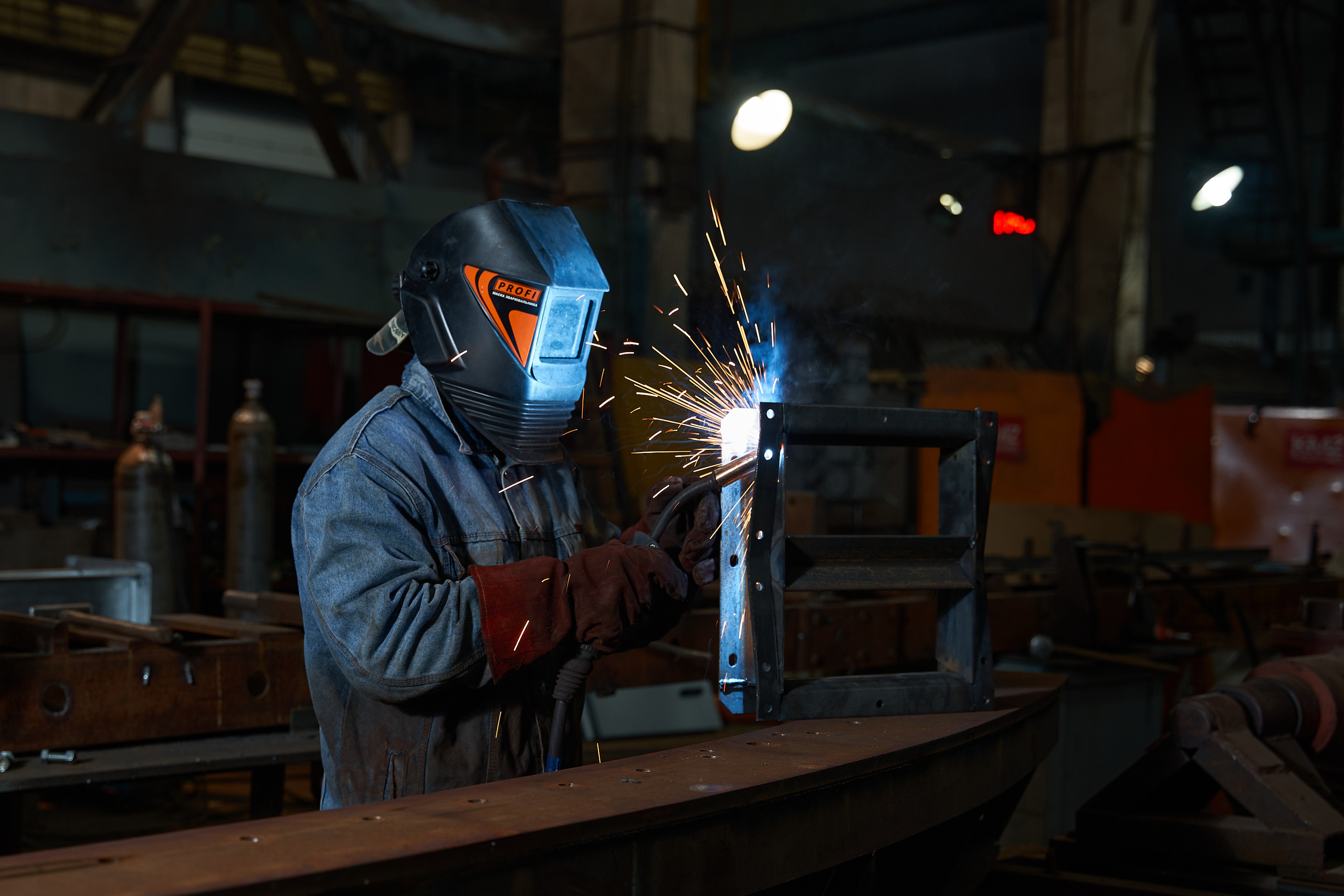 Industrial. Fotografo di architettura e ritratto in Ucraina e in Europa