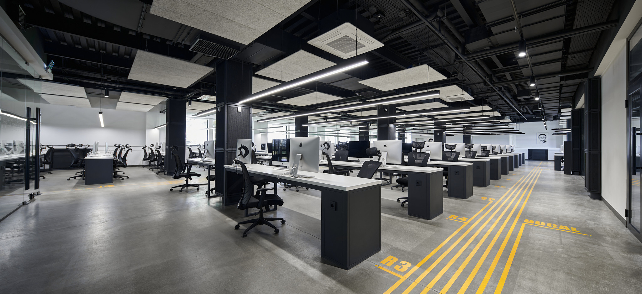 Інтер'єри та архітектура. Зйомка бізнес івентів, портретів та інтер’єрів/архітектури в Україні та Європі