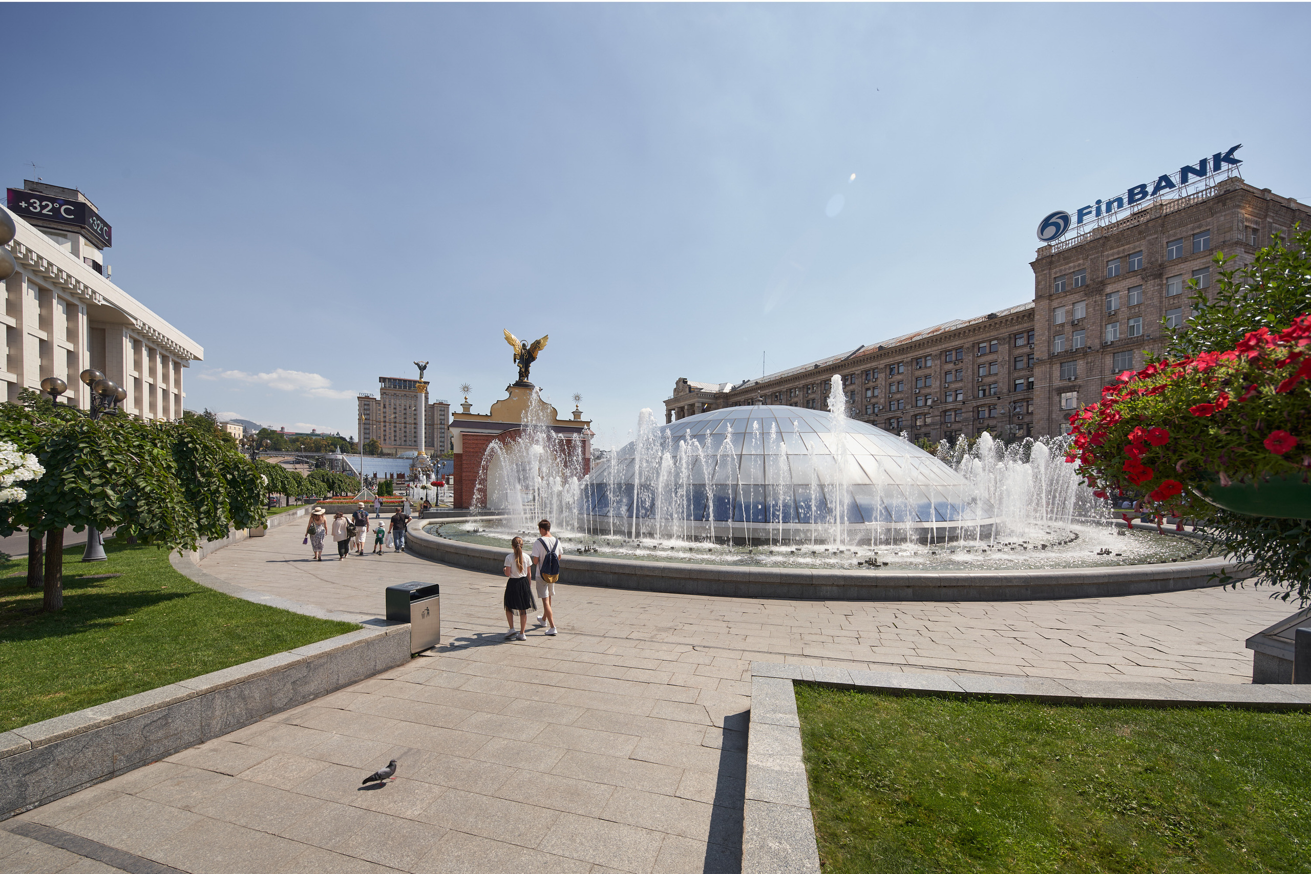 Kyiv is the capital of Ukraine. Business events, portraits and architecture photographer in Ukraine and Europe