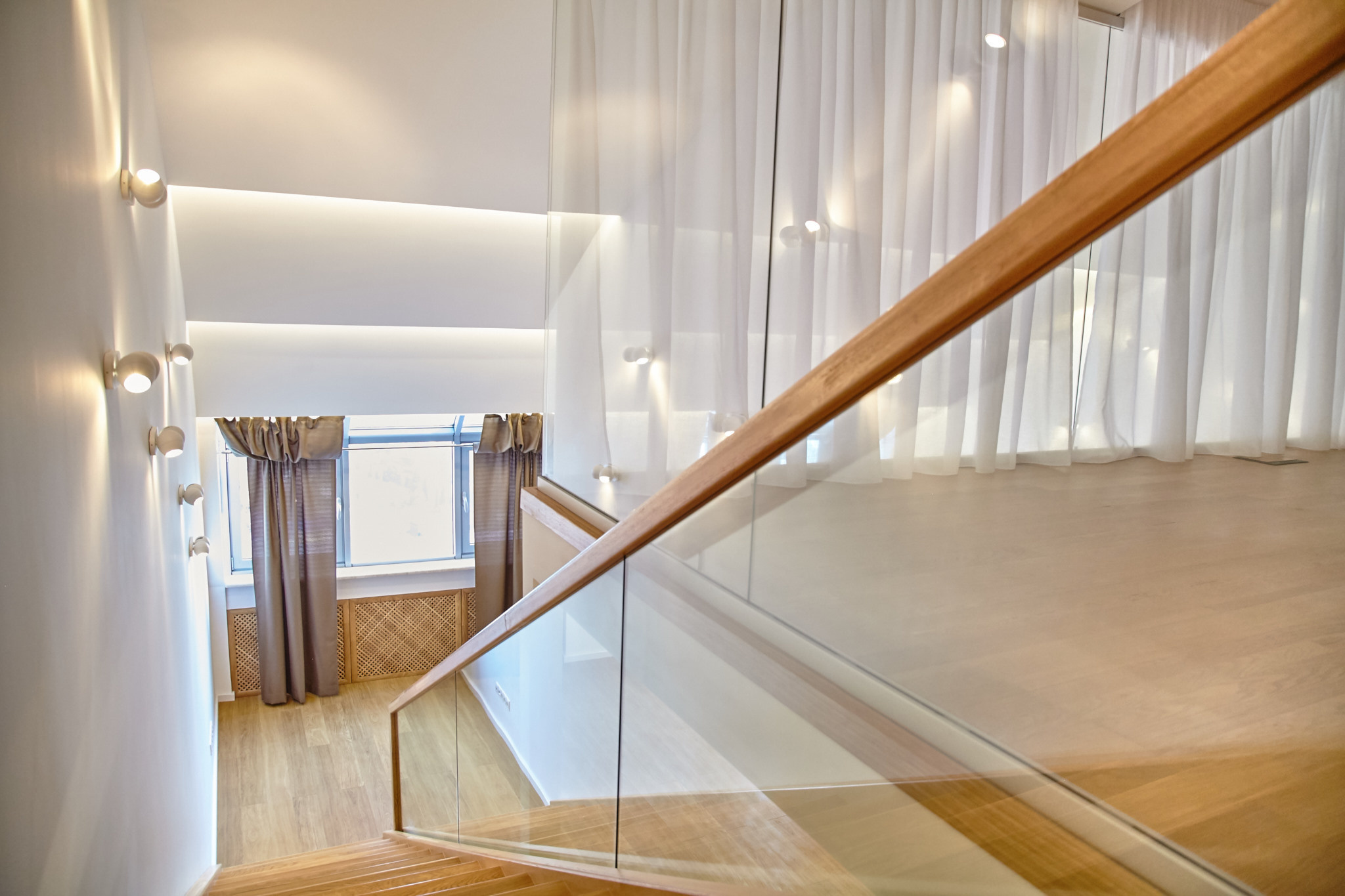 Інтер'єри та архітектура. Зйомка бізнес івентів, портретів та інтер’єрів/архітектури в Україні та Європі