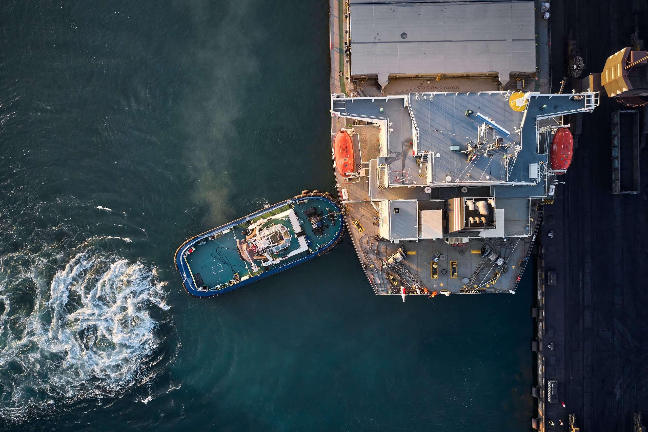 Industrial. Fotografo di architettura e ritratto in Ucraina e in Europa