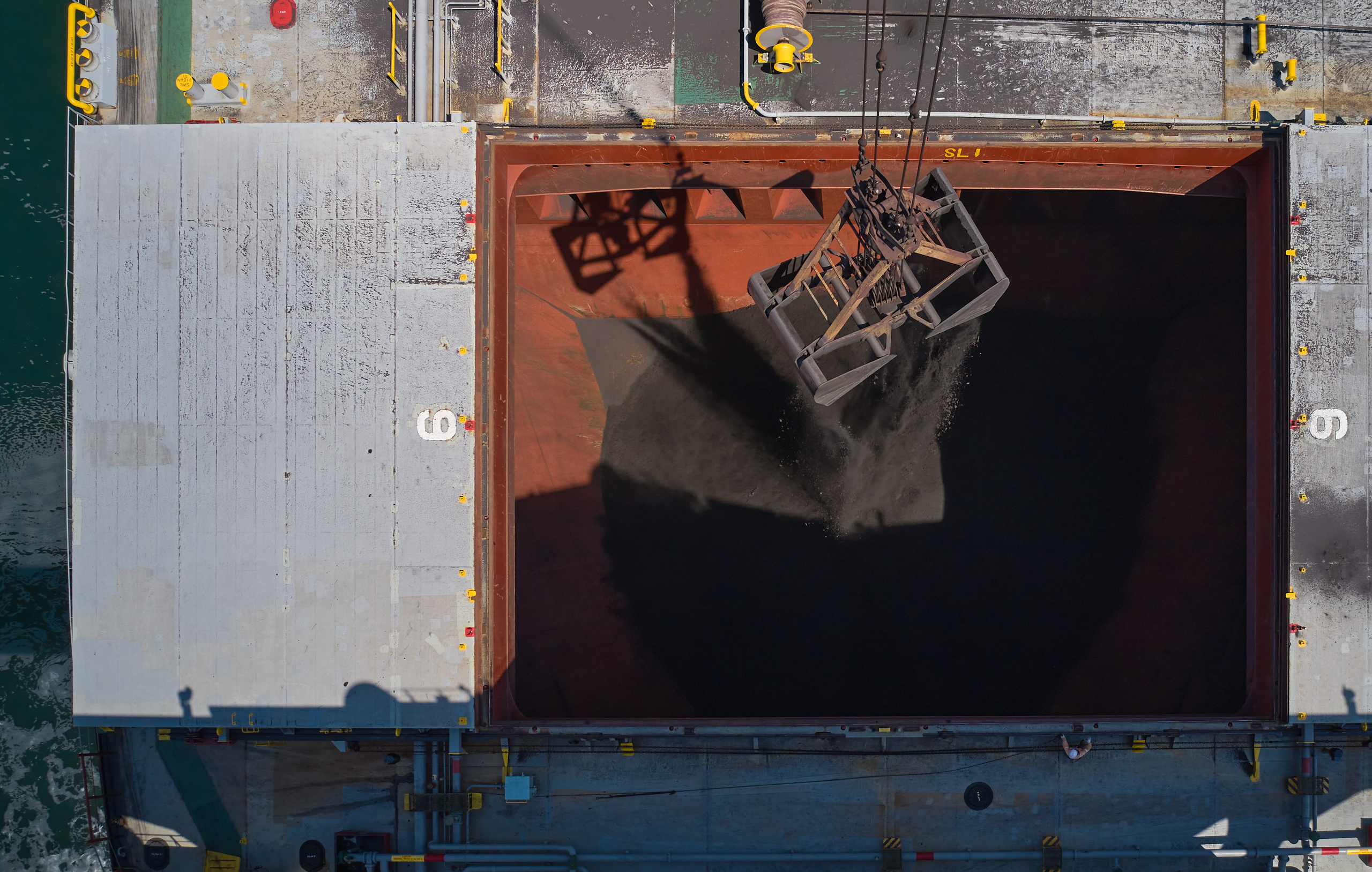 Industrial. Fotografo di architettura e ritratto in Ucraina e in Europa