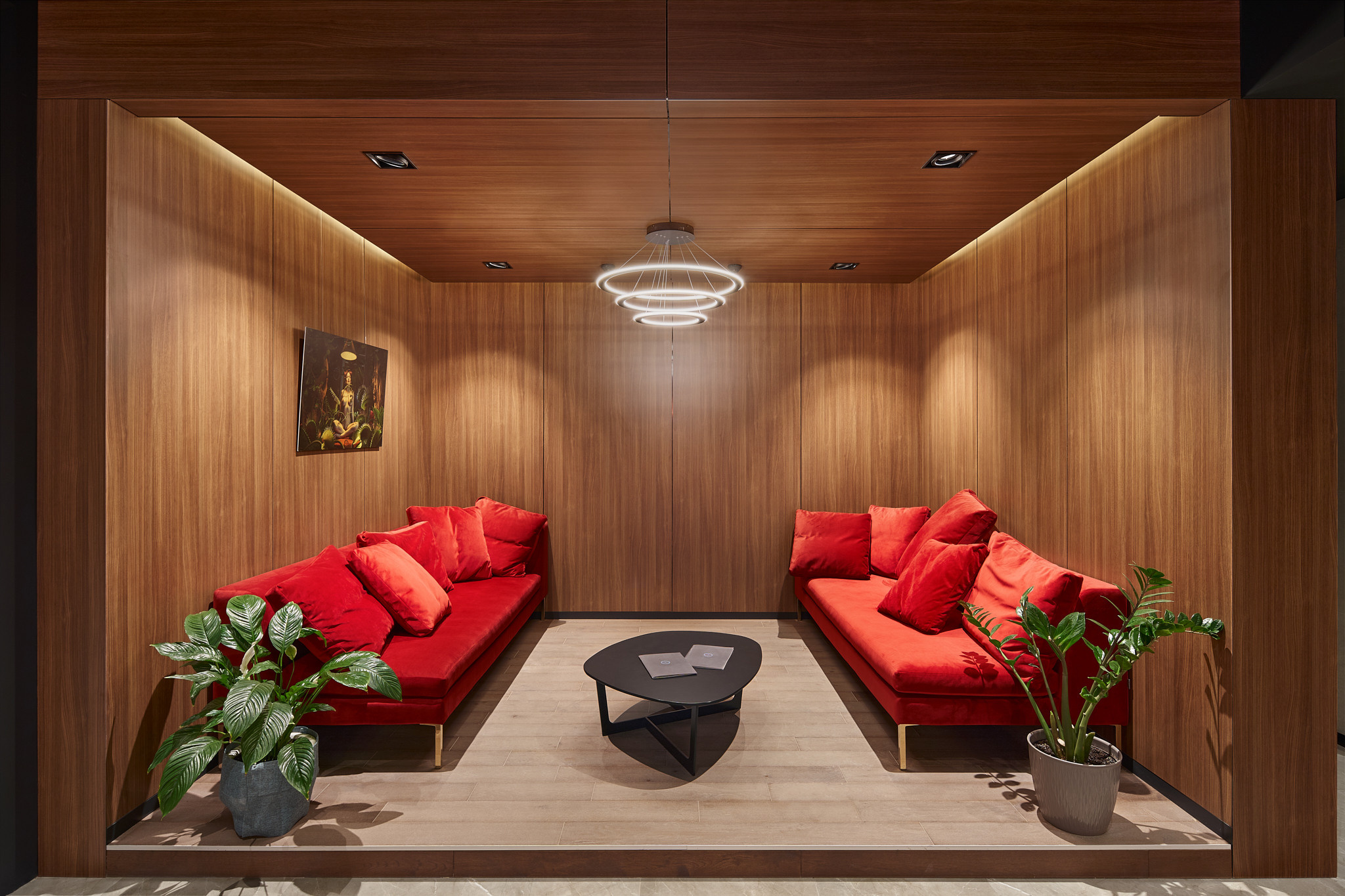 Інтер'єри та архітектура. Зйомка бізнес івентів, портретів та інтер’єрів/архітектури в Україні та Європі