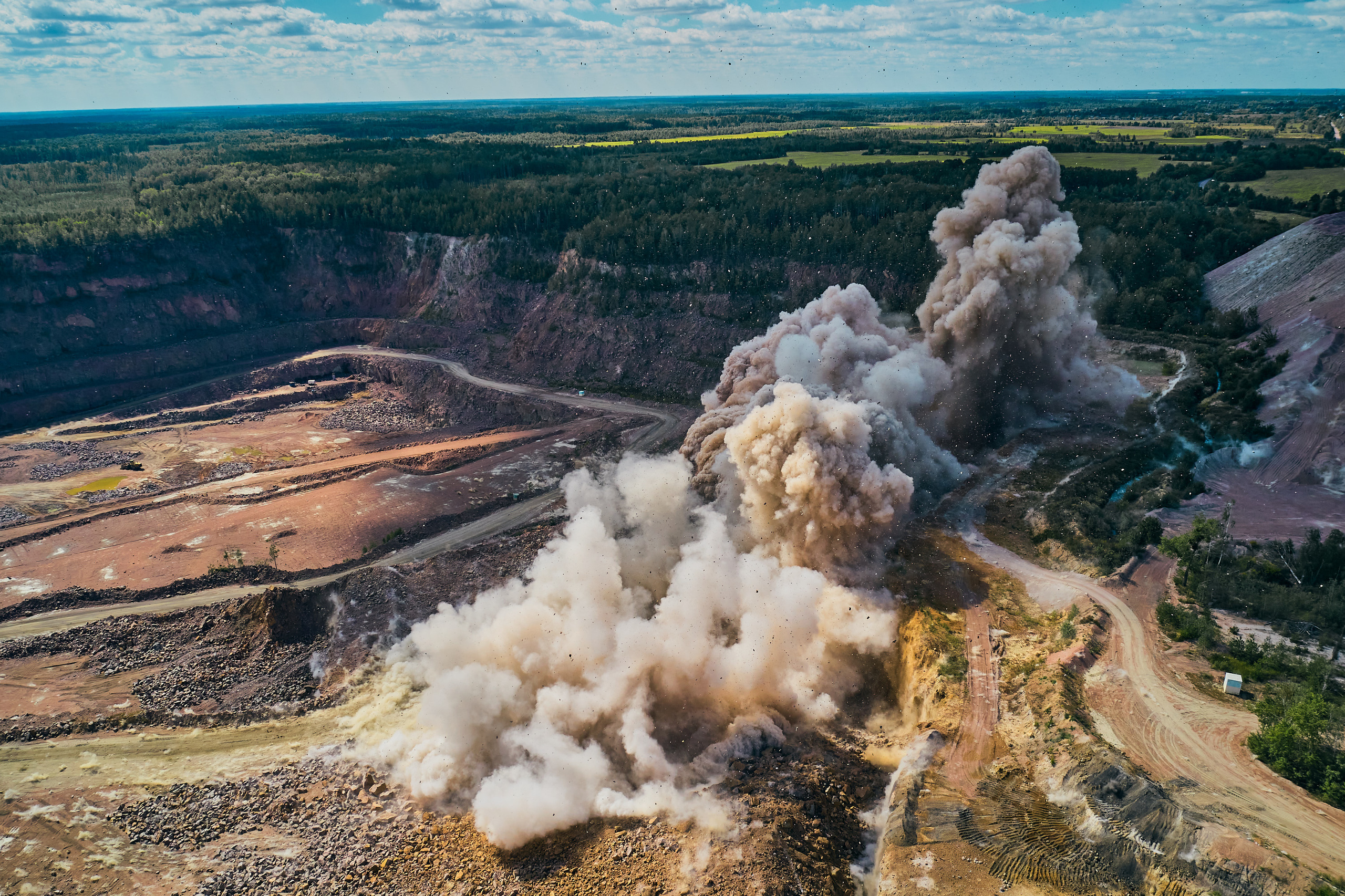 Industrial. Fotografo di architettura e ritratto in Ucraina e in Europa