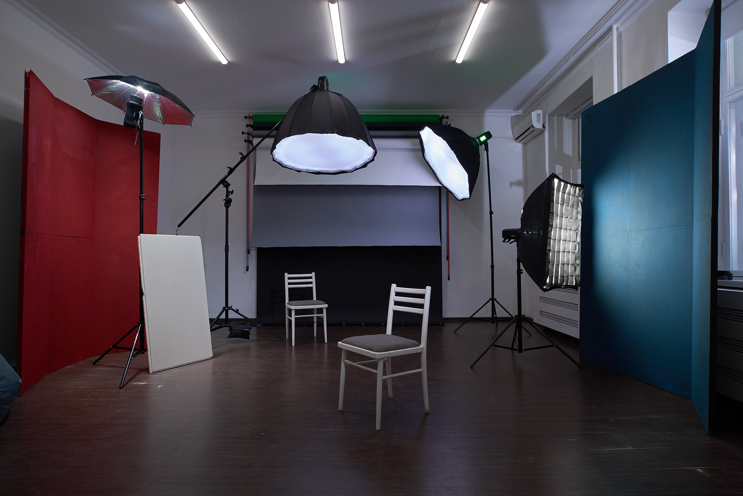 Інтер'єри та архітектура. Зйомка бізнес івентів, портретів та інтер’єрів/архітектури в Україні та Європі