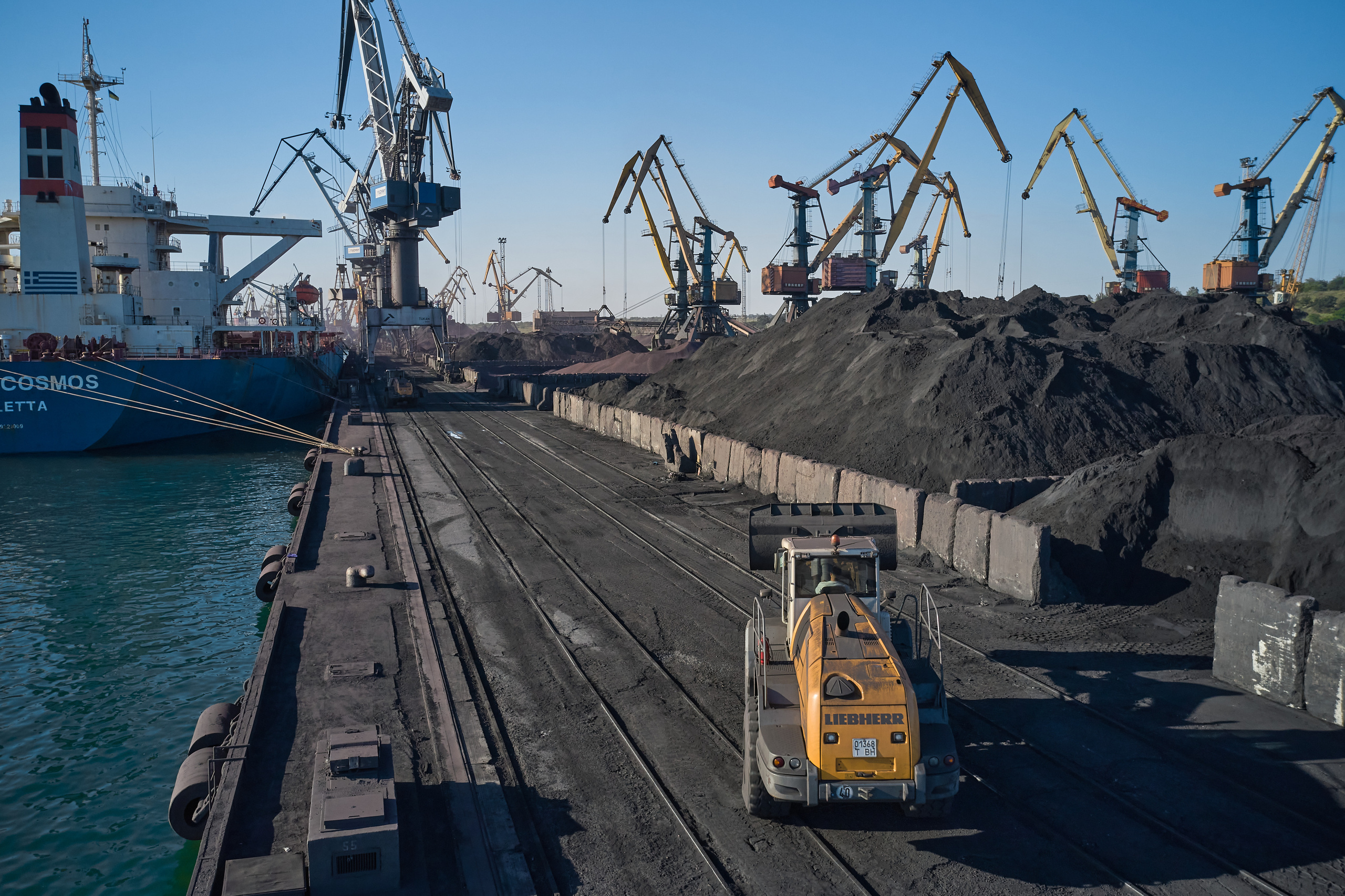 Industrial. Fotografo di architettura e ritratto in Ucraina e in Europa