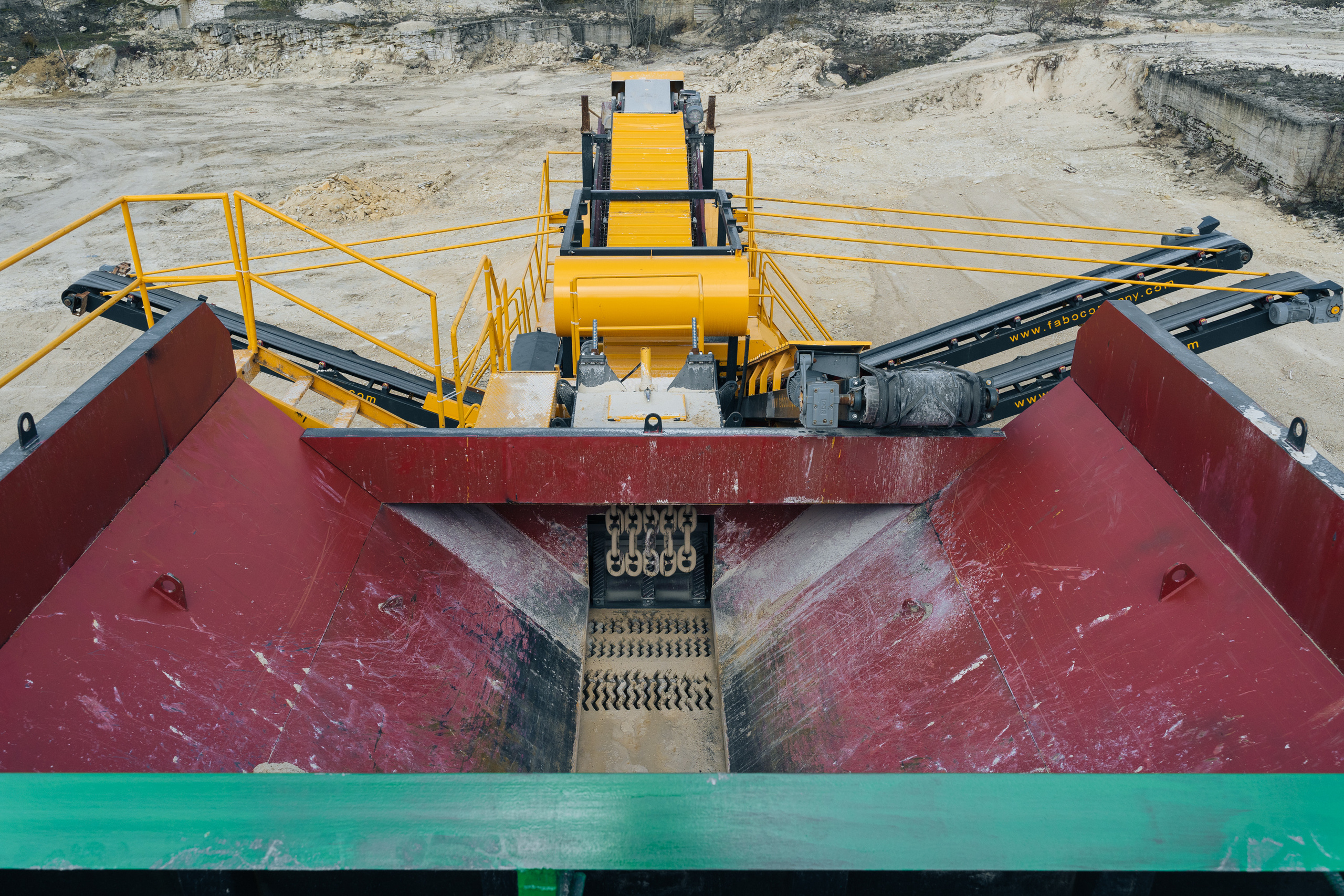 Industrial. Fotografo di architettura e ritratto in Ucraina e in Europa