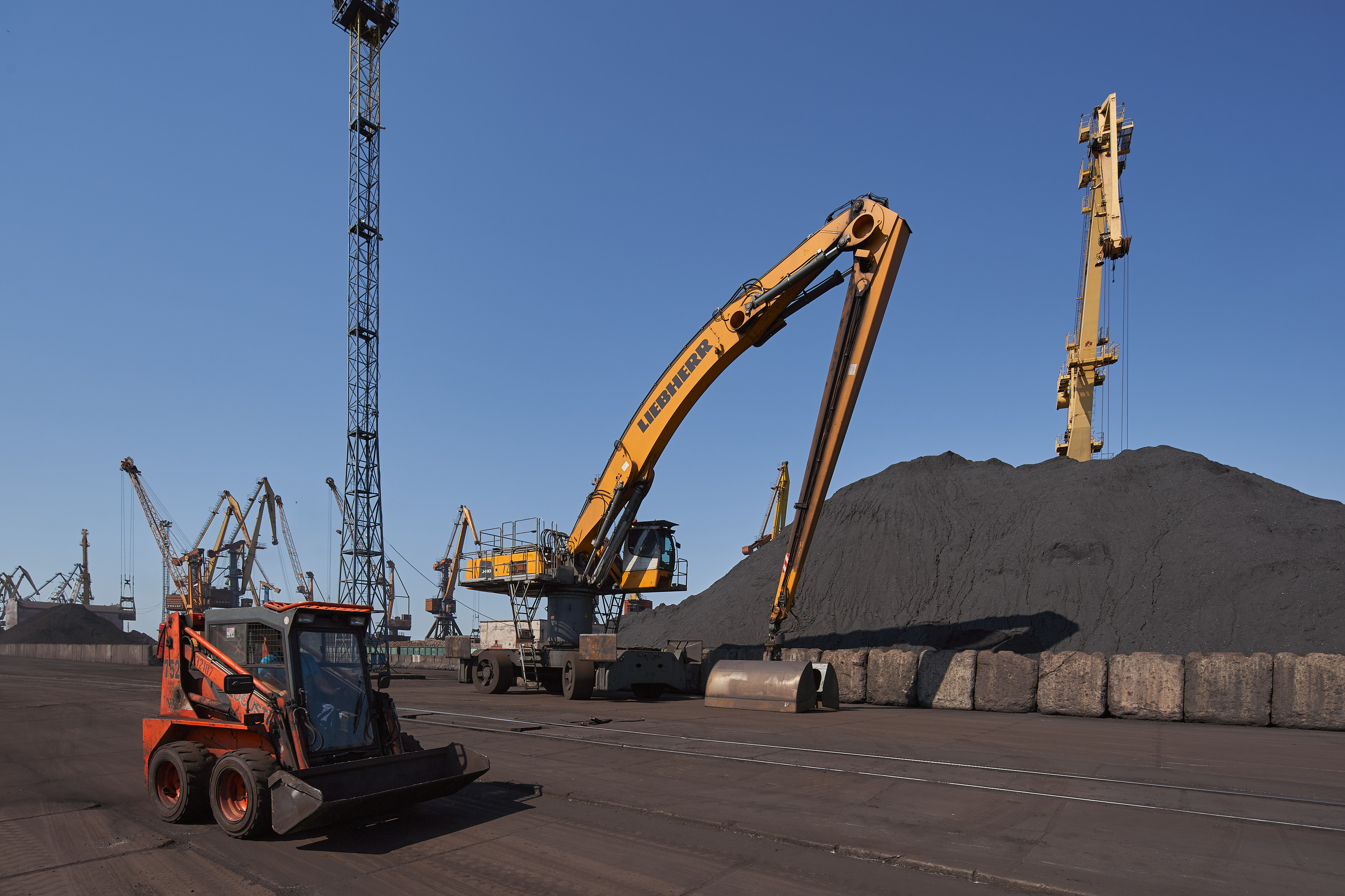 Industrial. Fotografo di architettura e ritratto in Ucraina e in Europa