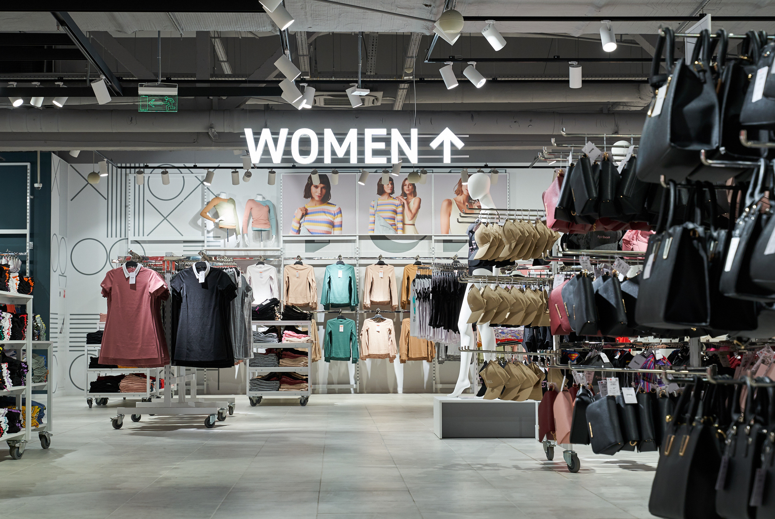 Інтер'єри та архітектура. Зйомка бізнес івентів, портретів та інтер’єрів/архітектури в Україні та Європі