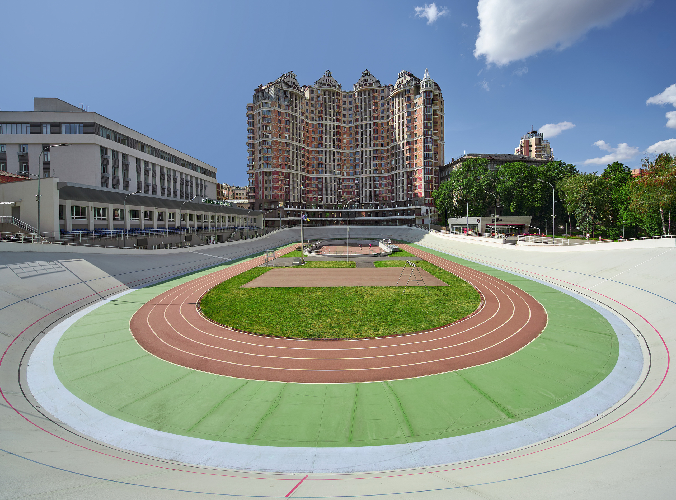 Kyiv is the capital of Ukraine. Business events, portraits and architecture photographer in Ukraine and Europe