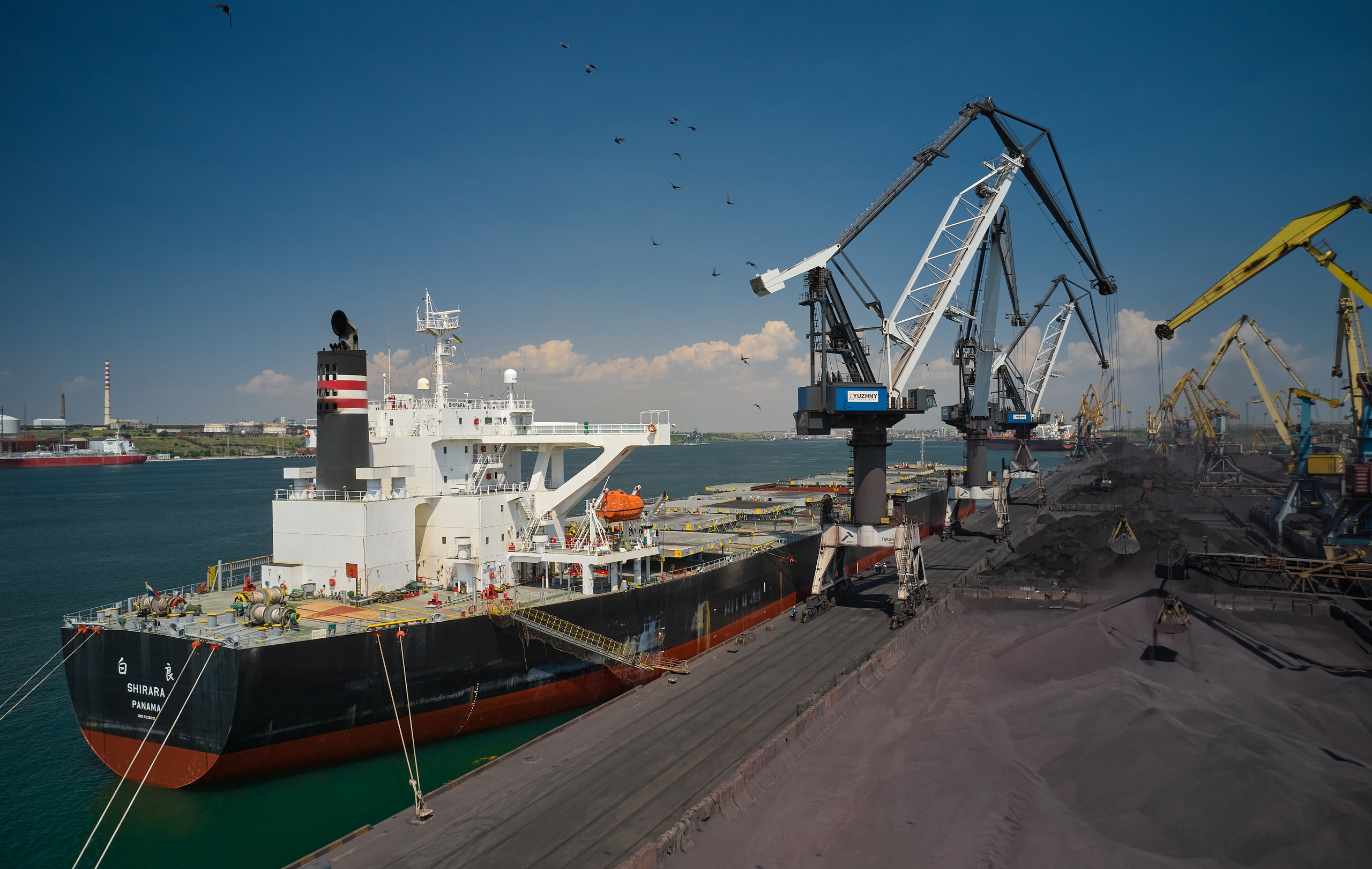 Industrial. Fotografo di architettura e ritratto in Ucraina e in Europa