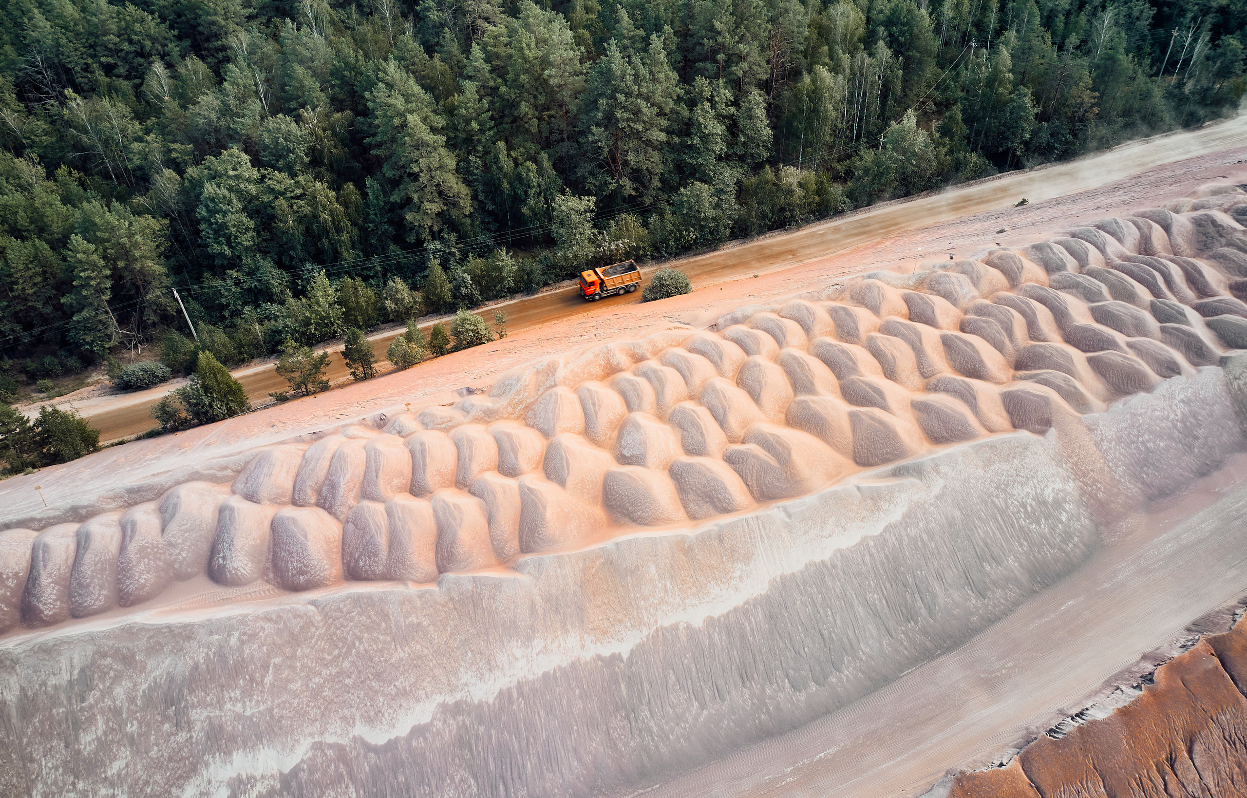 Industrial. Fotografo di architettura e ritratto in Ucraina e in Europa