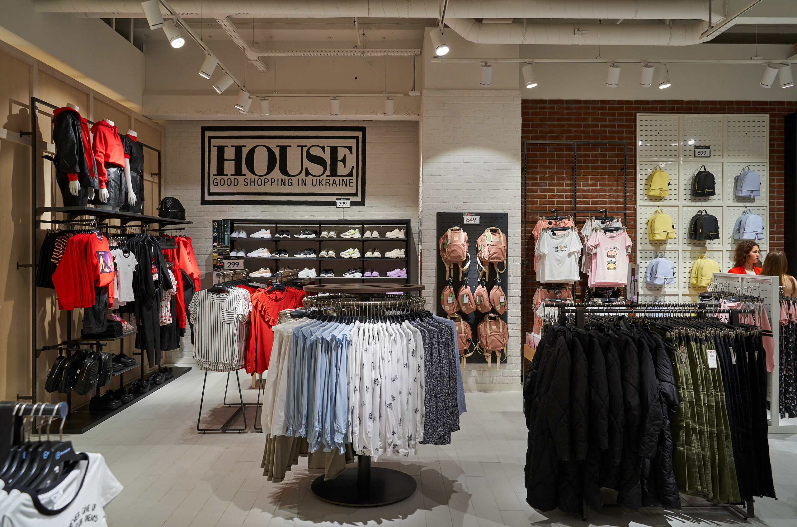 Інтер'єри та архітектура. Зйомка бізнес івентів, портретів та інтер’єрів/архітектури в Україні та Європі