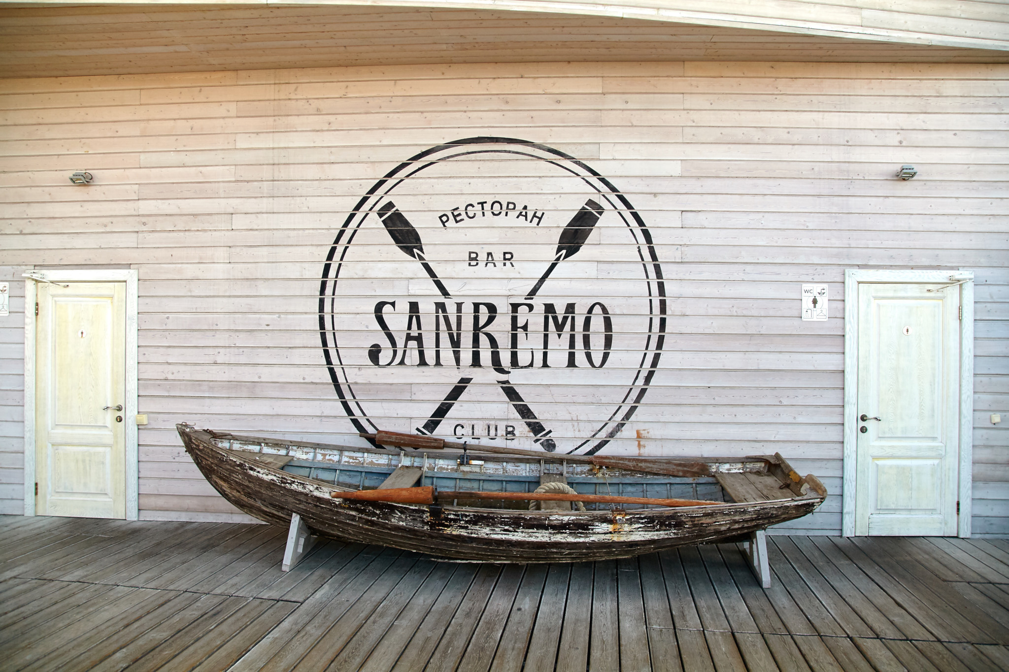 Інтер'єри та архітектура. Зйомка бізнес івентів, портретів та інтер’єрів/архітектури в Україні та Європі