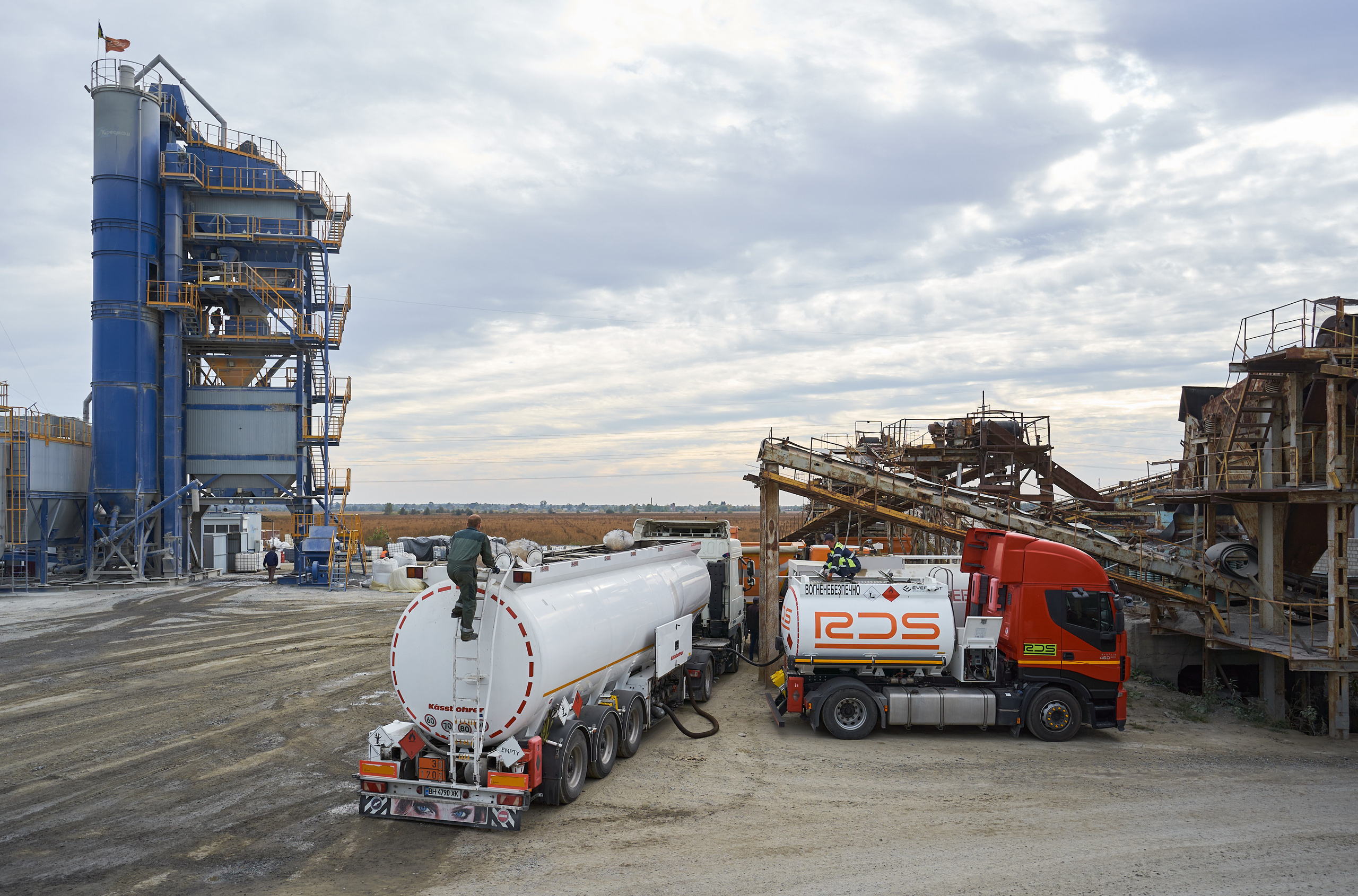 Industrial. Fotografo di architettura e ritratto in Ucraina e in Europa