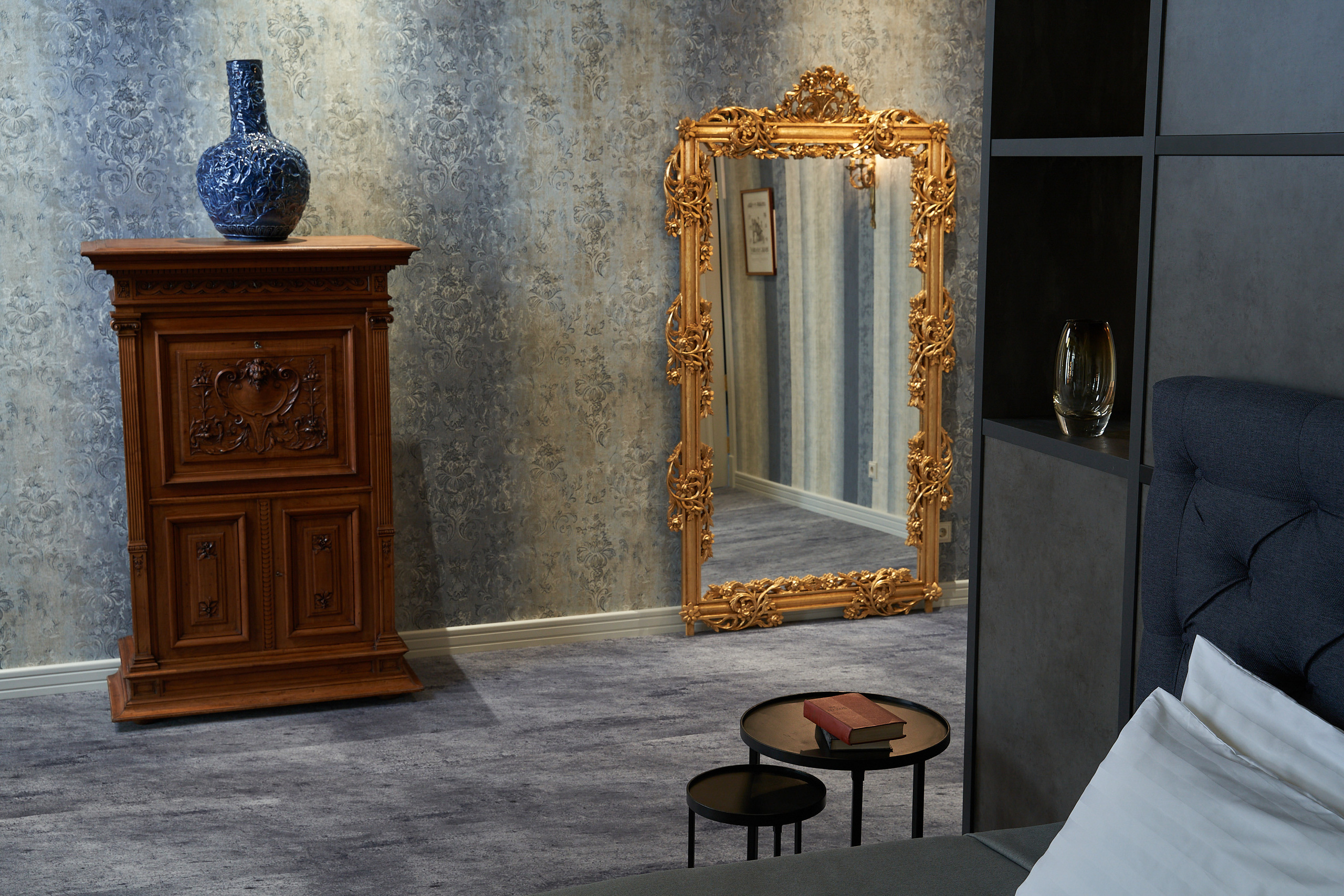 Інтер'єри та архітектура. Зйомка бізнес івентів, портретів та інтер’єрів/архітектури в Україні та Європі