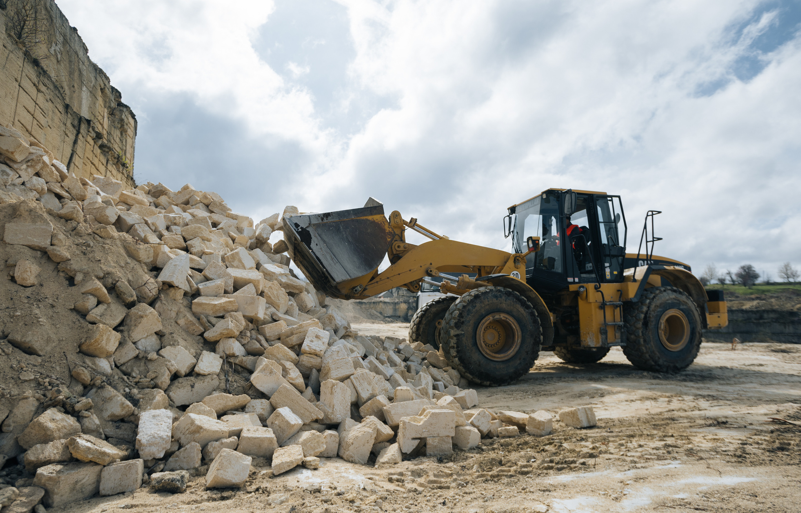 Industrial. Fotografo di architettura e ritratto in Ucraina e in Europa