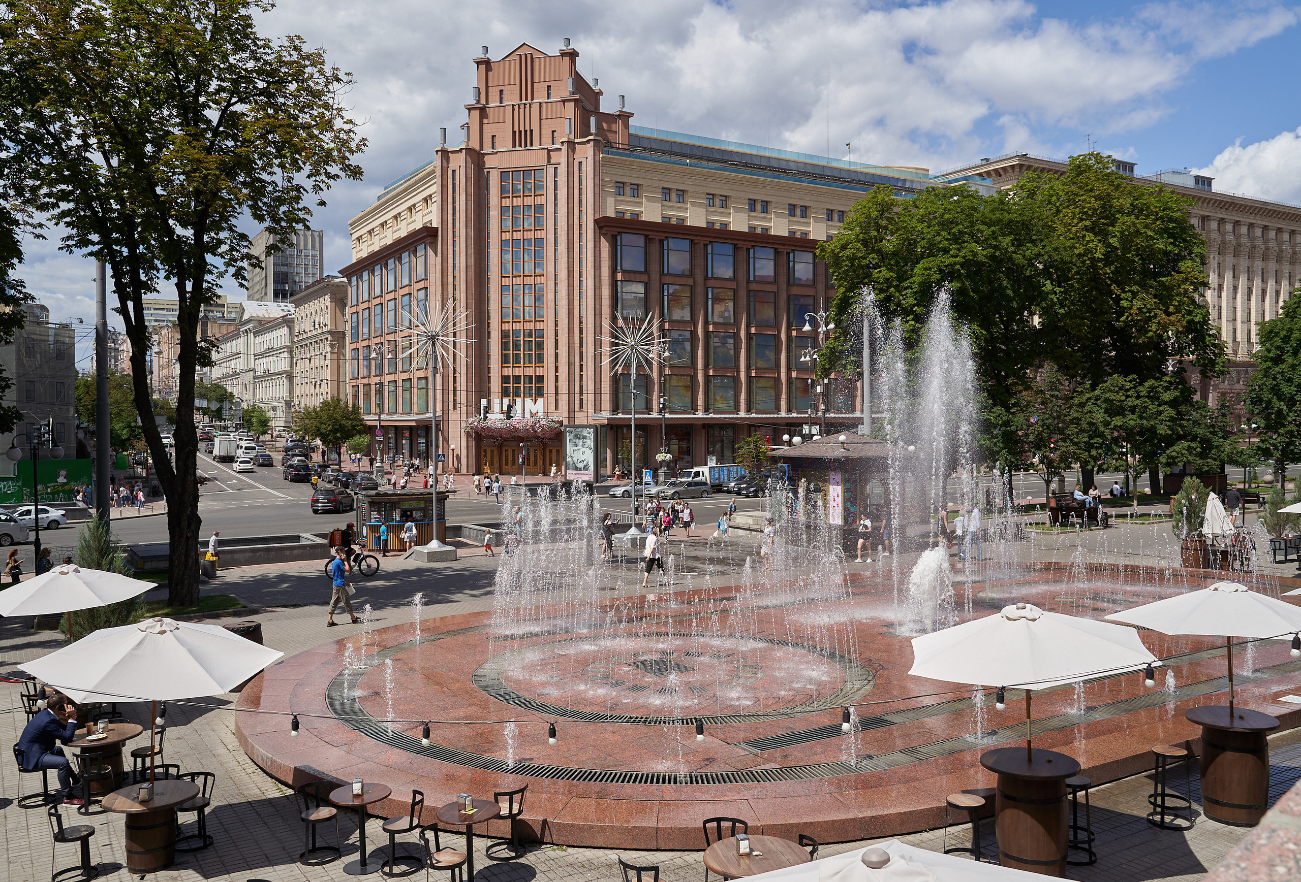 Kyiv is the capital of Ukraine. Business events, portraits and architecture photographer in Ukraine and Europe