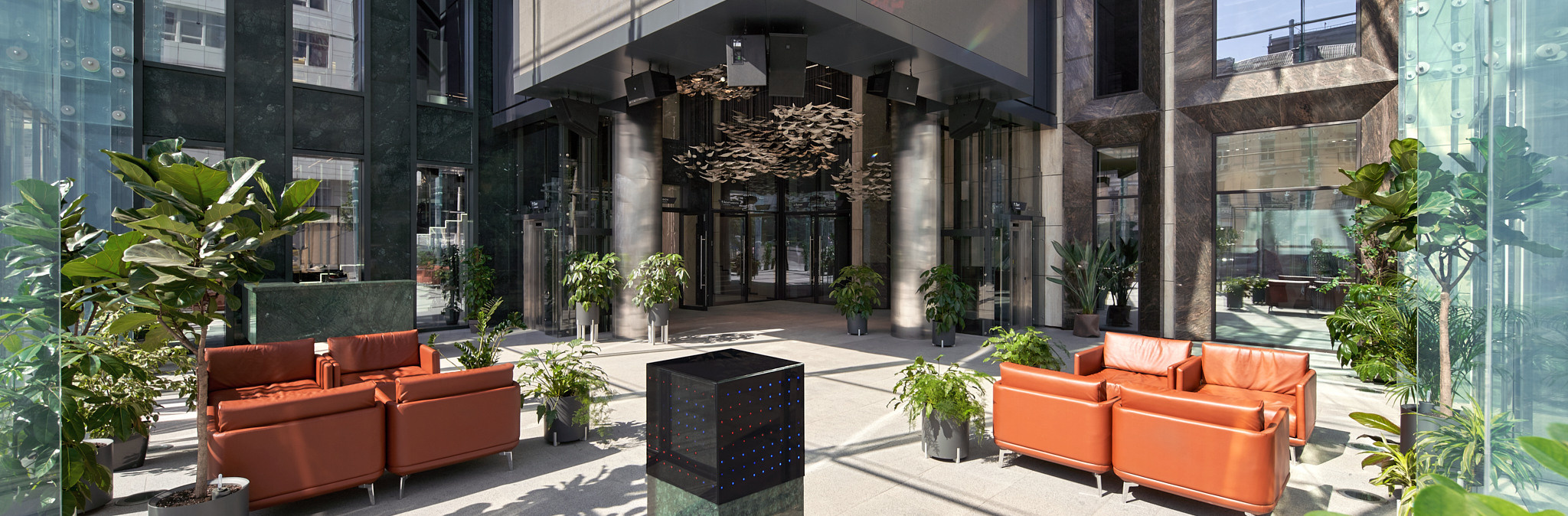 Інтер'єри та архітектура. Зйомка бізнес івентів, портретів та інтер’єрів/архітектури в Україні та Європі