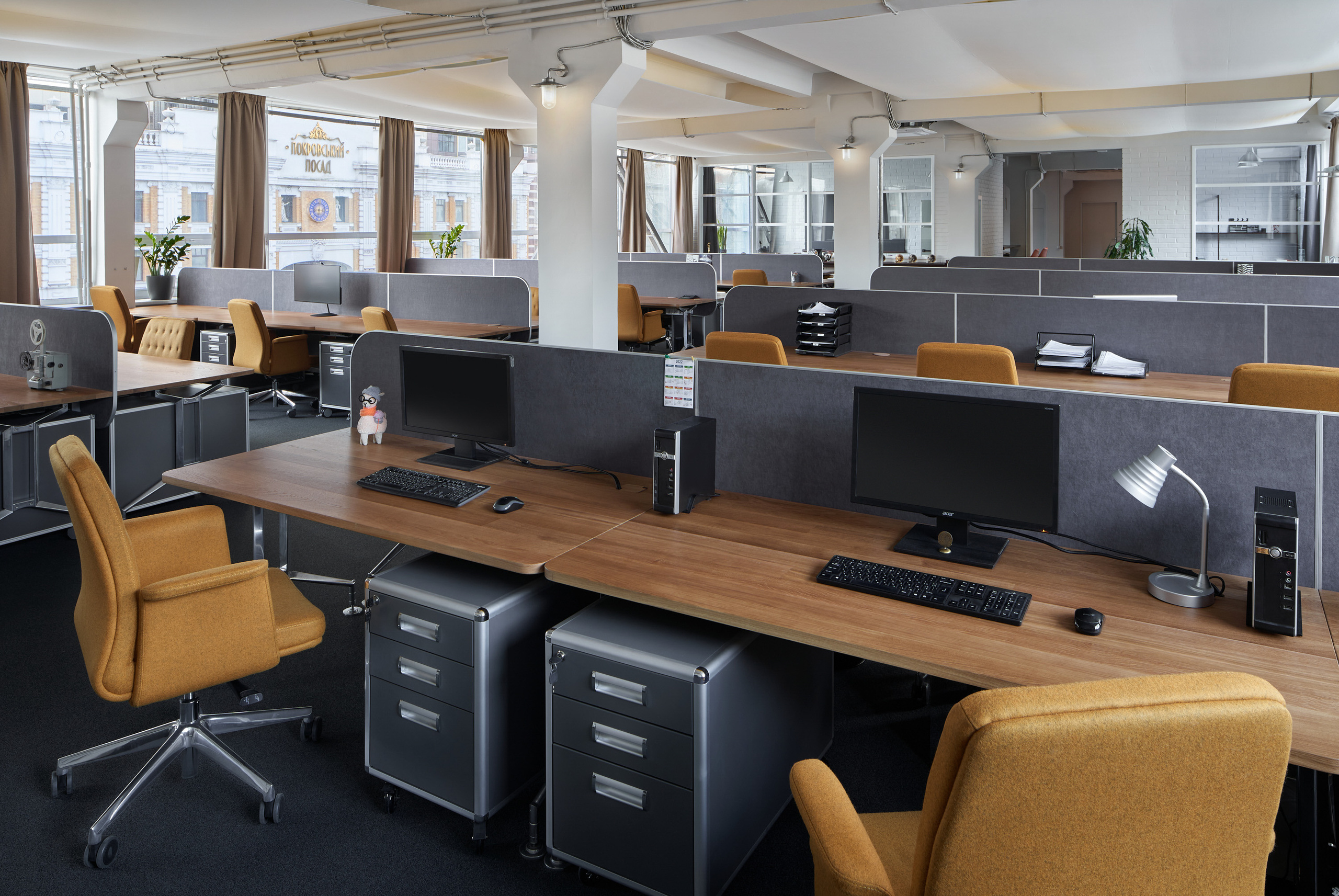 Інтер'єри та архітектура. Зйомка бізнес івентів, портретів та інтер’єрів/архітектури в Україні та Європі