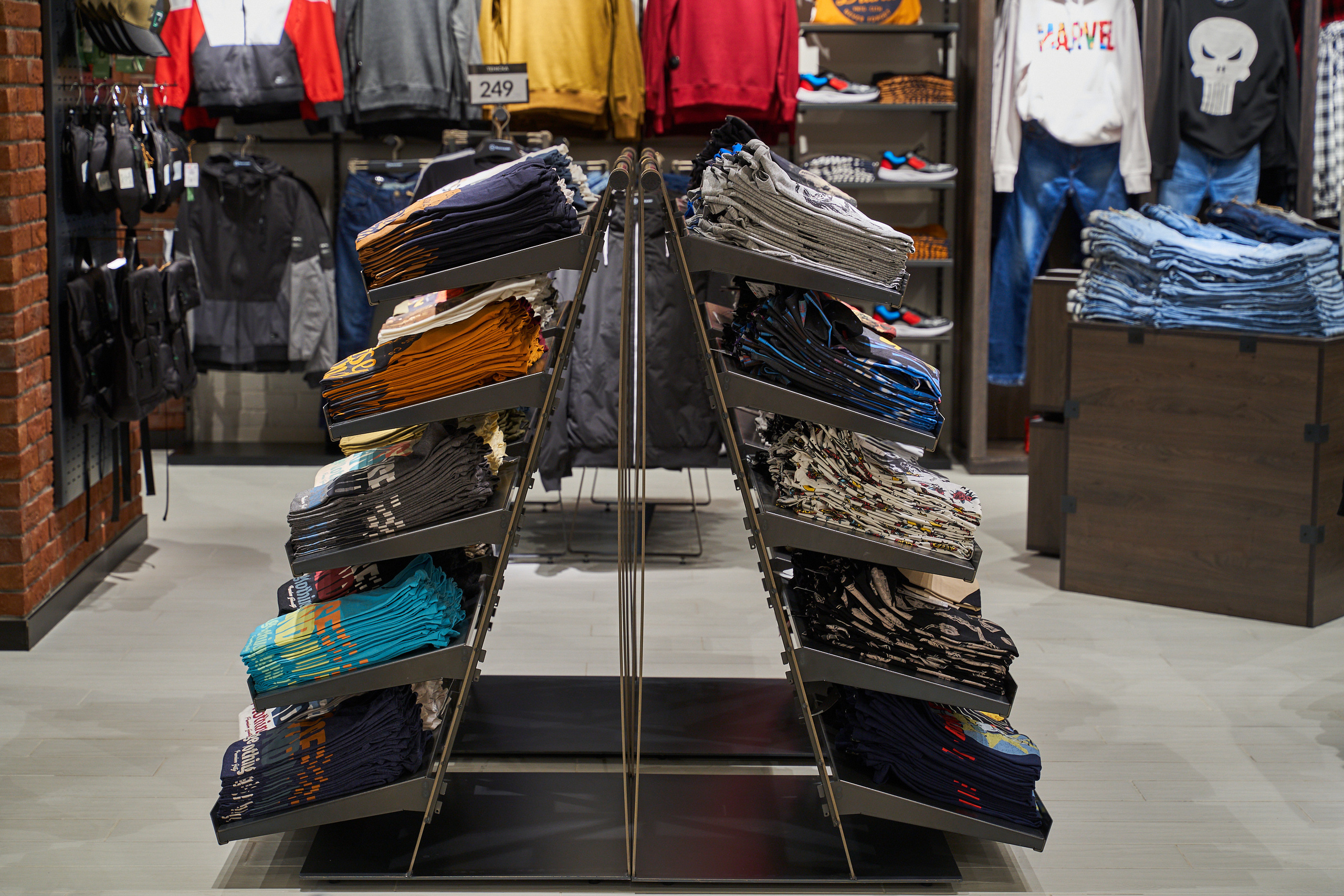 Інтер'єри та архітектура. Зйомка бізнес івентів, портретів та інтер’єрів/архітектури в Україні та Європі