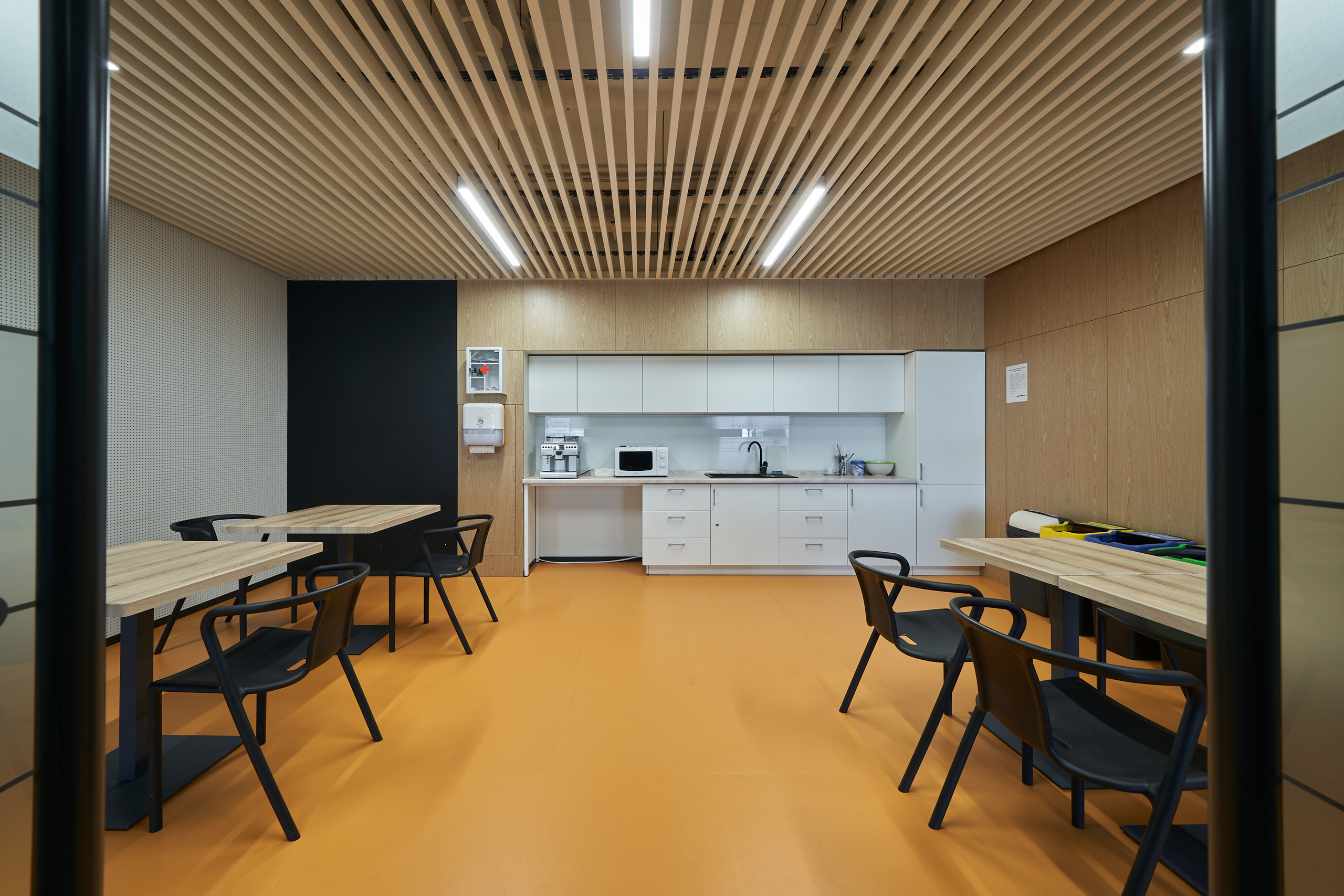 Інтер'єри та архітектура. Зйомка бізнес івентів, портретів та інтер’єрів/архітектури в Україні та Європі