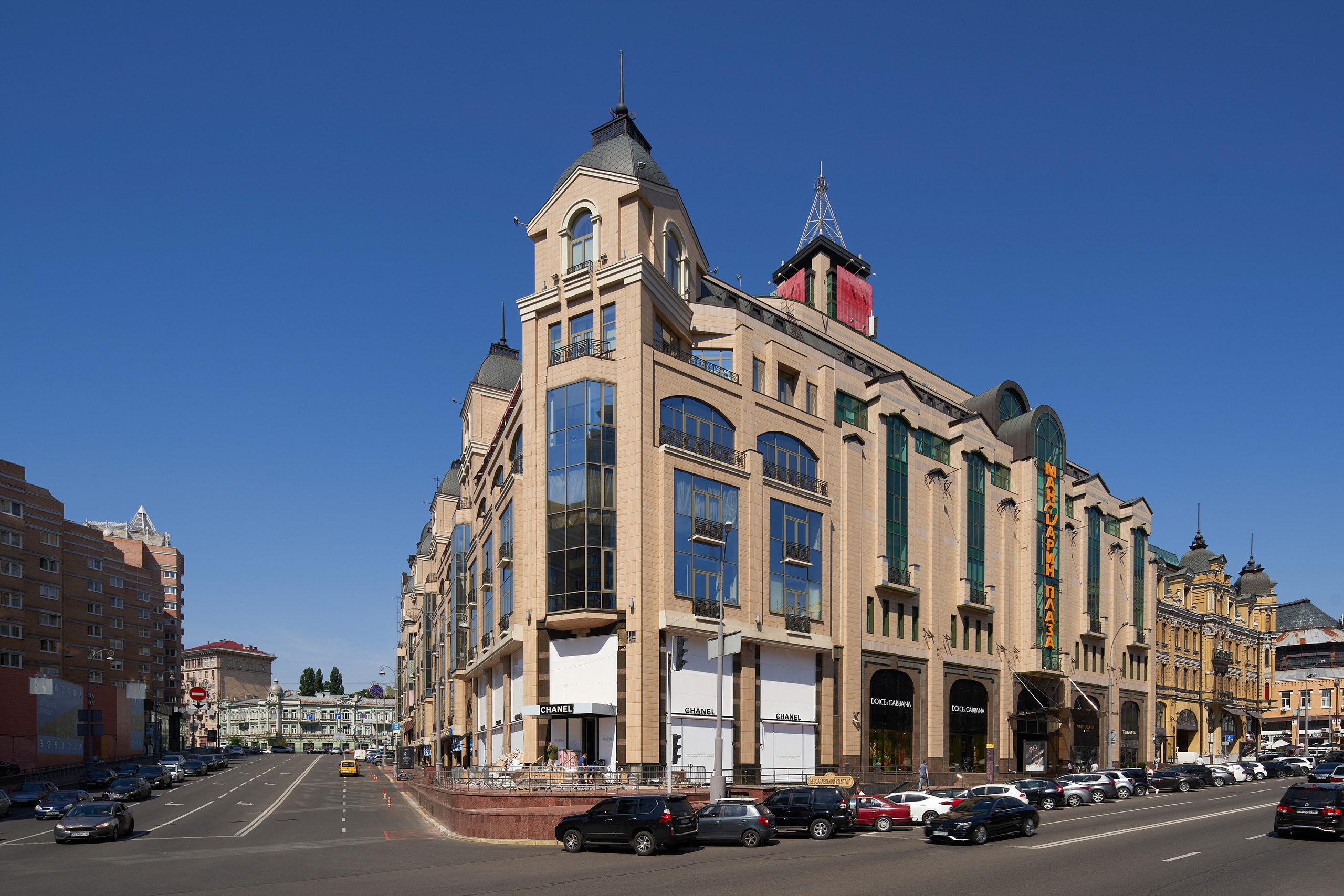 Kyiv is the capital of Ukraine. Business events, portraits and architecture photographer in Ukraine and Europe