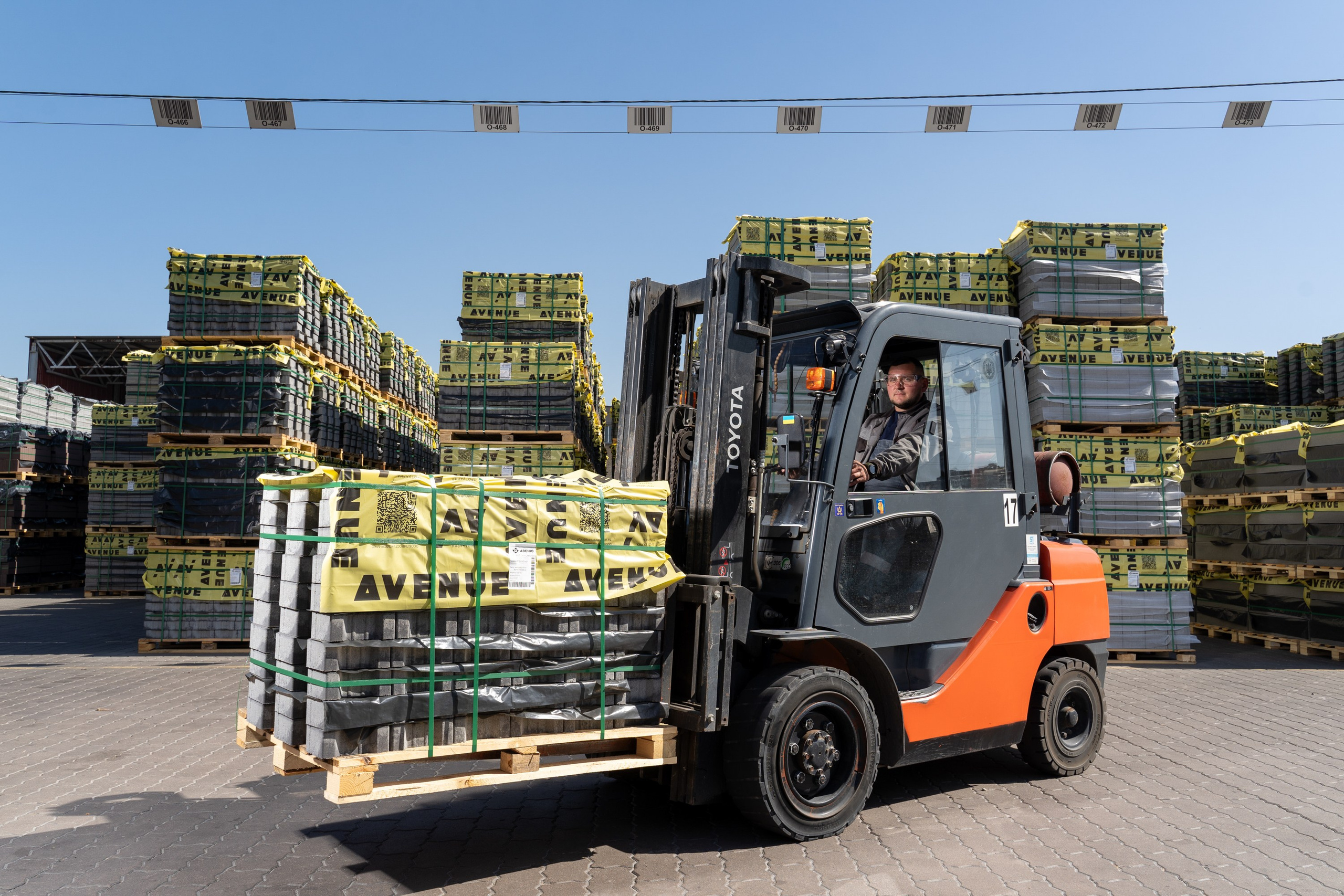 Industrial. Fotografo di architettura e ritratto in Ucraina e in Europa