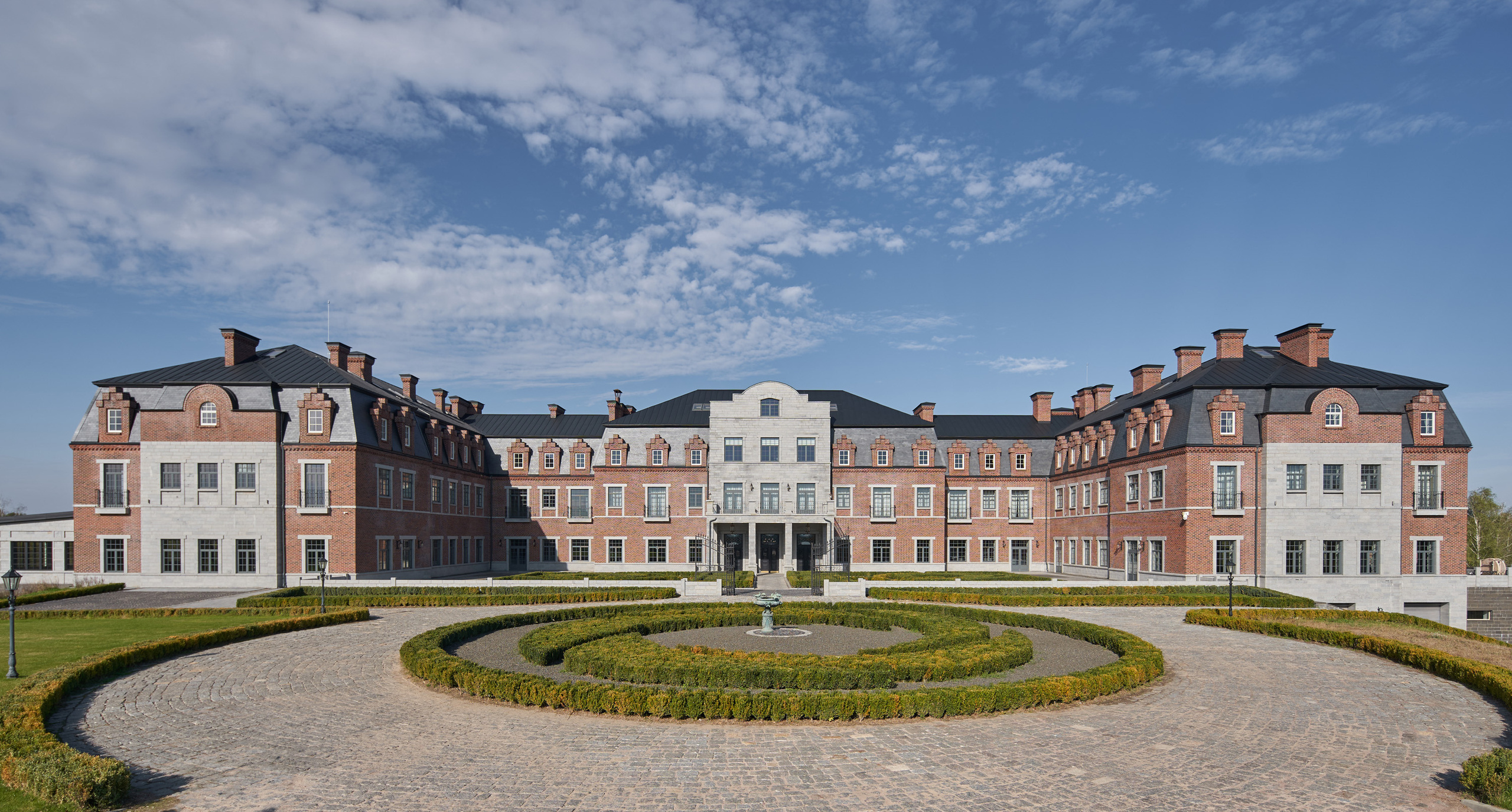 Інтер'єри та архітектура. Зйомка бізнес івентів, портретів та інтер’єрів/архітектури в Україні та Європі