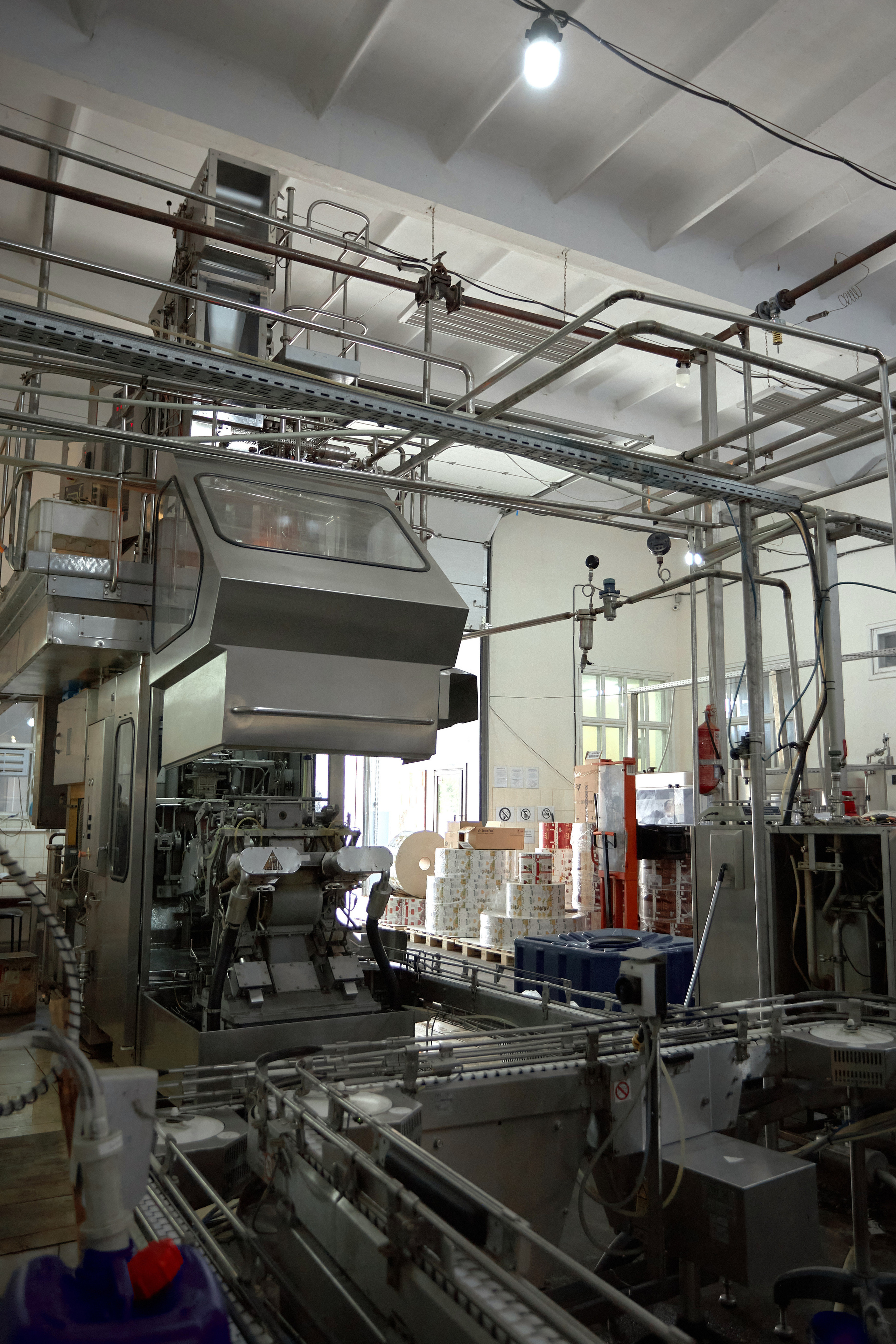 Съёмка для Одесского завода классических вин