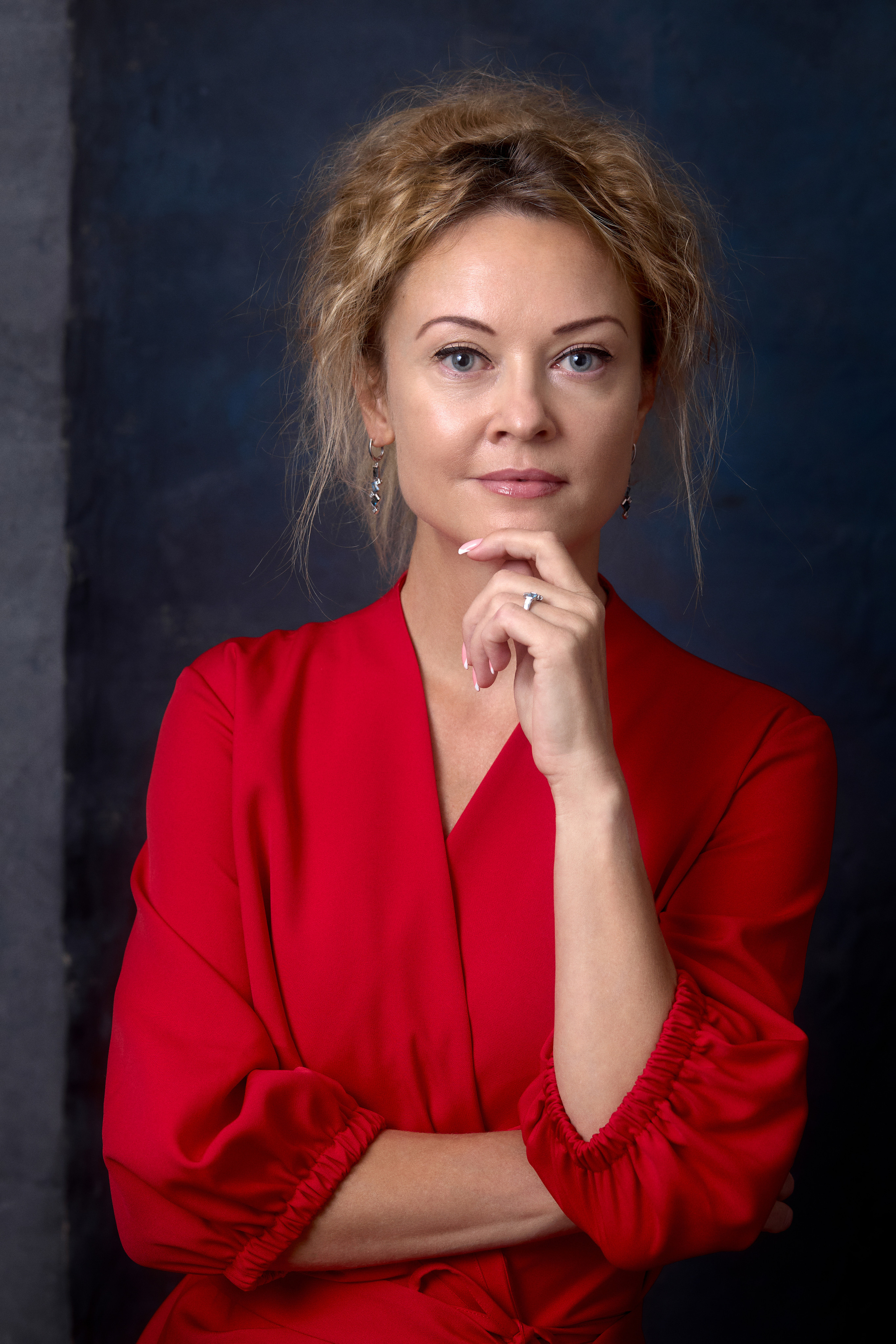 Женский портрет в студии в Одессе