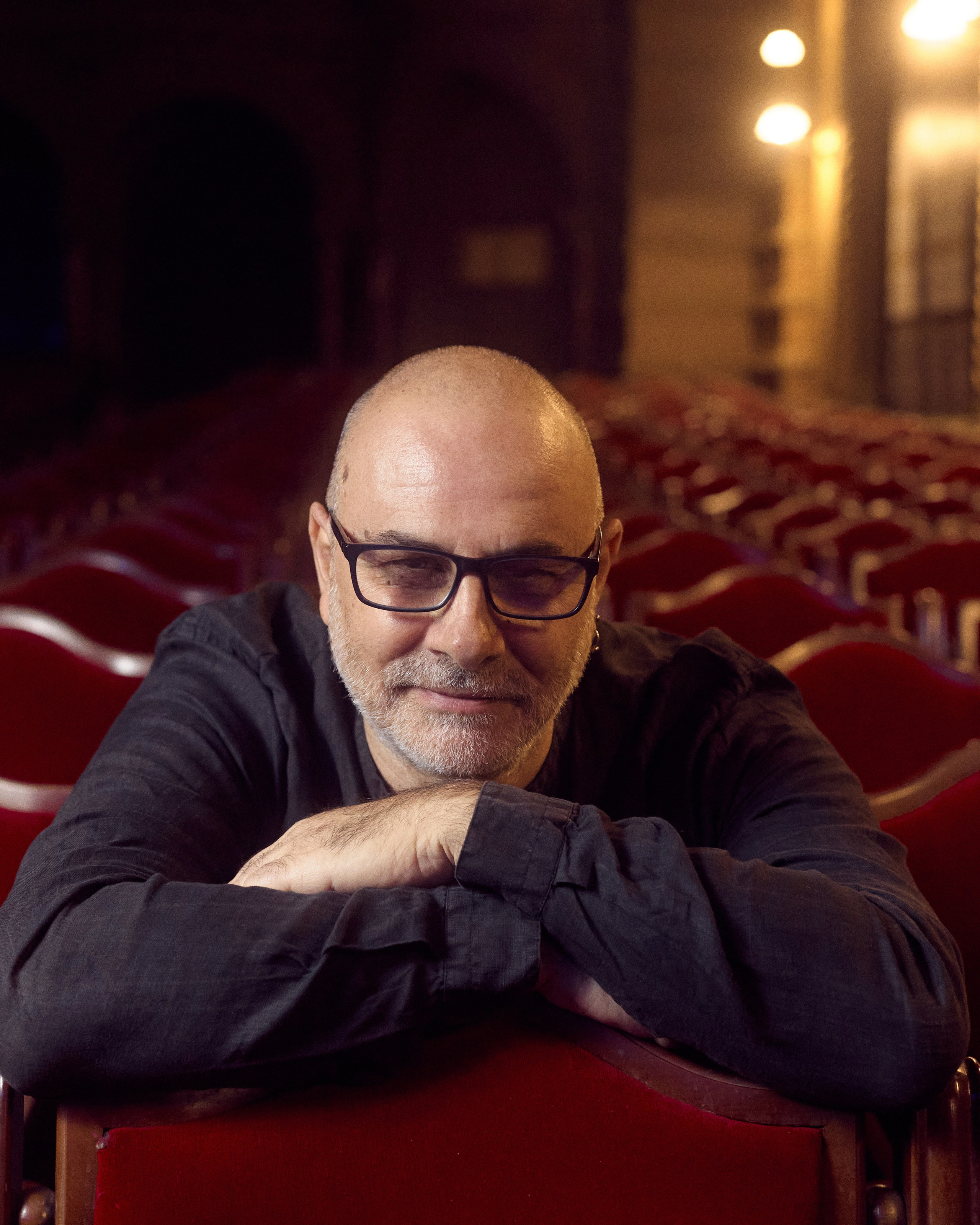 Фотосесія піаніста в Одеській філармонії | Портрети та репортаж