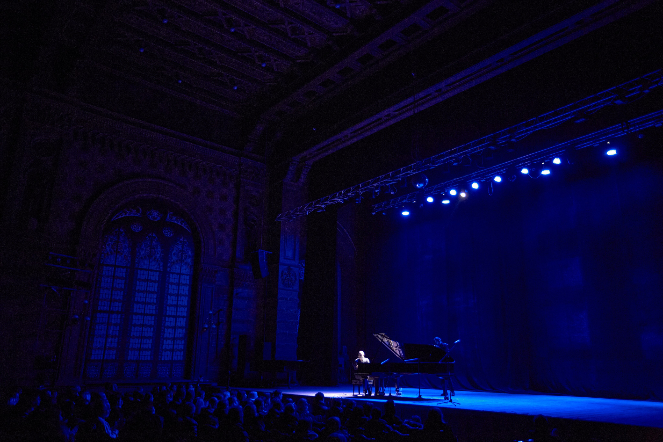 Фотосесія піаніста в Одеській філармонії | Портрети та репортаж