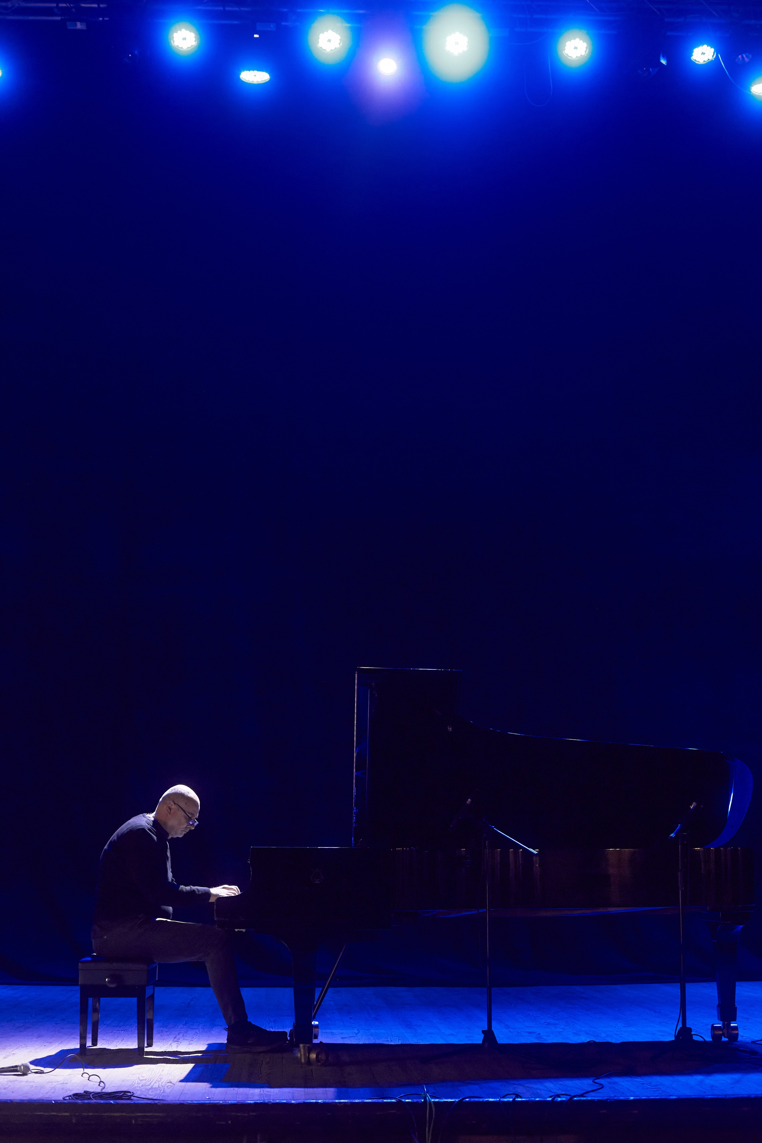 Фотосесія піаніста в Одеській філармонії | Портрети та репортаж