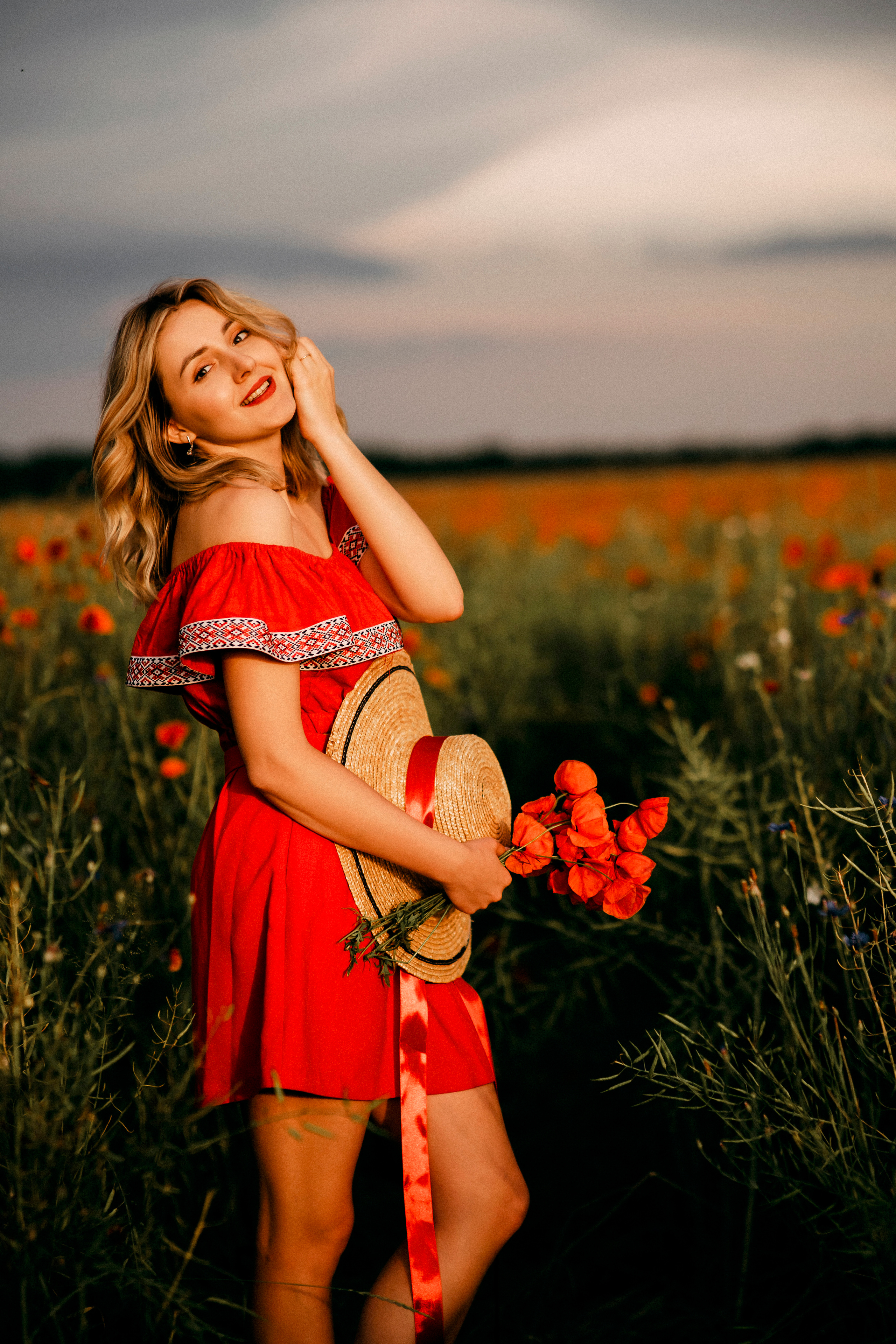 Anastasiya. Portrait and Wedding photographer in Poland Nastia Voytko