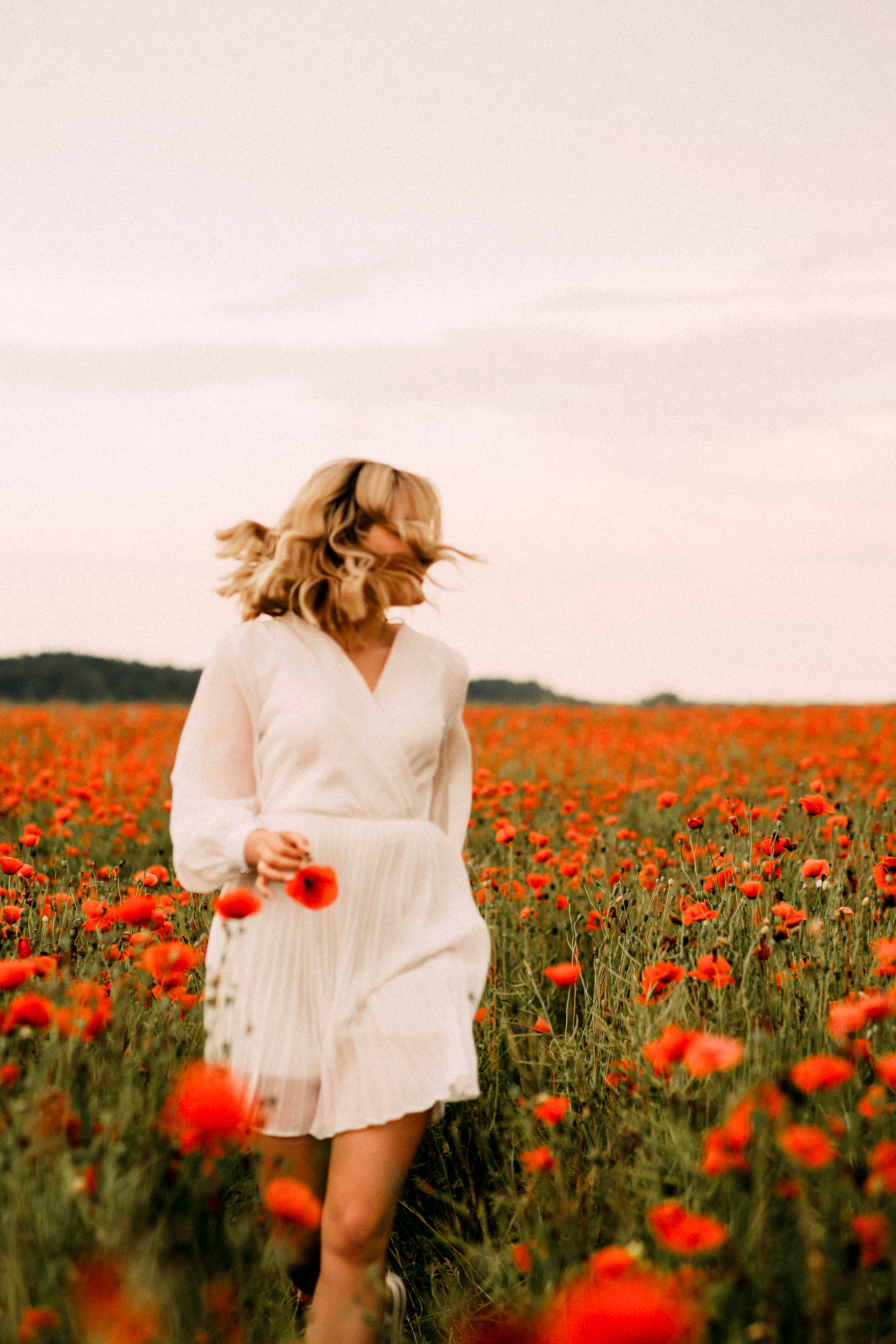 Anastasiya. Portrait and Wedding photographer in Poland Nastia Voytko